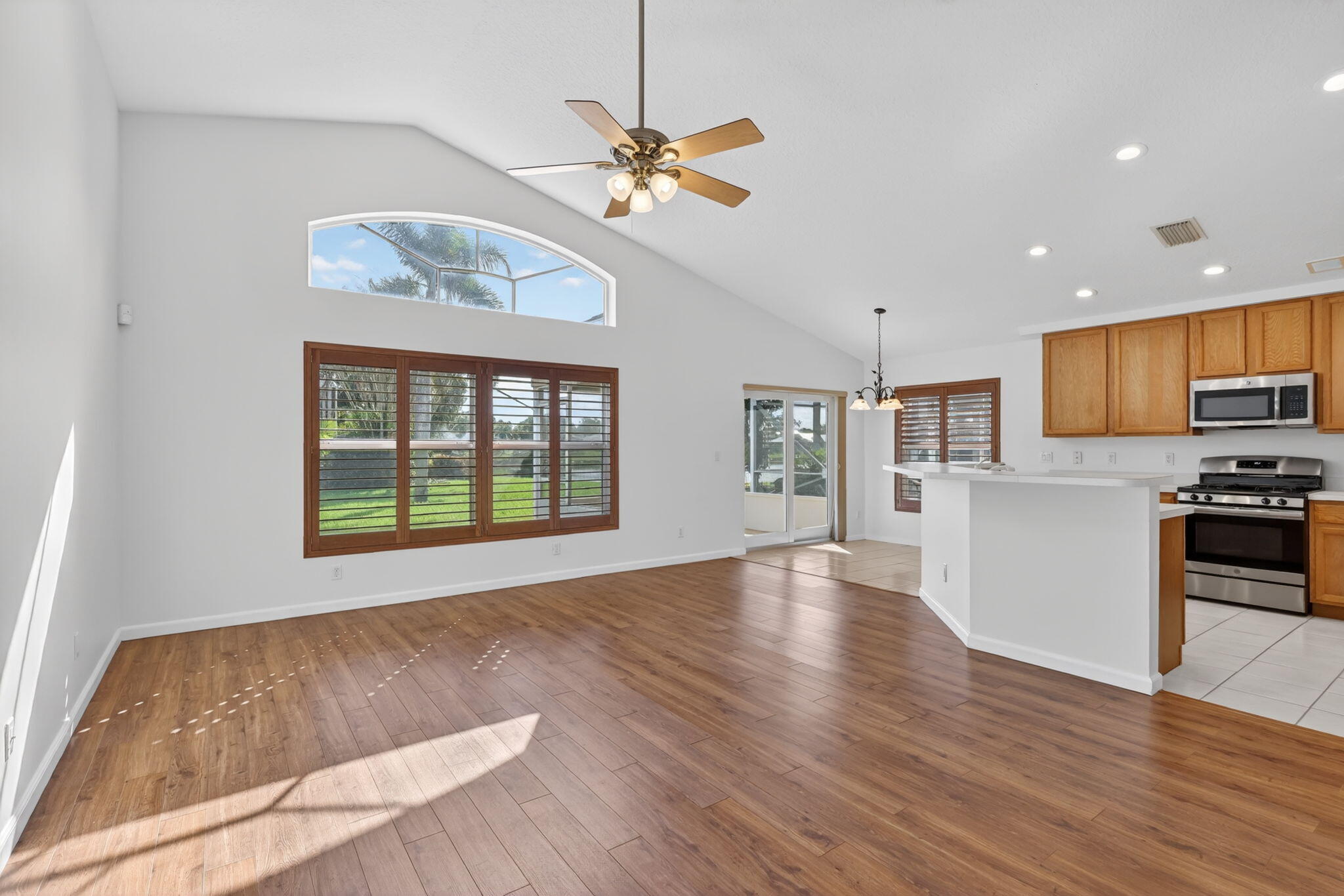 1021 SE Westminster Pl, Stuart, FL 34997 photo