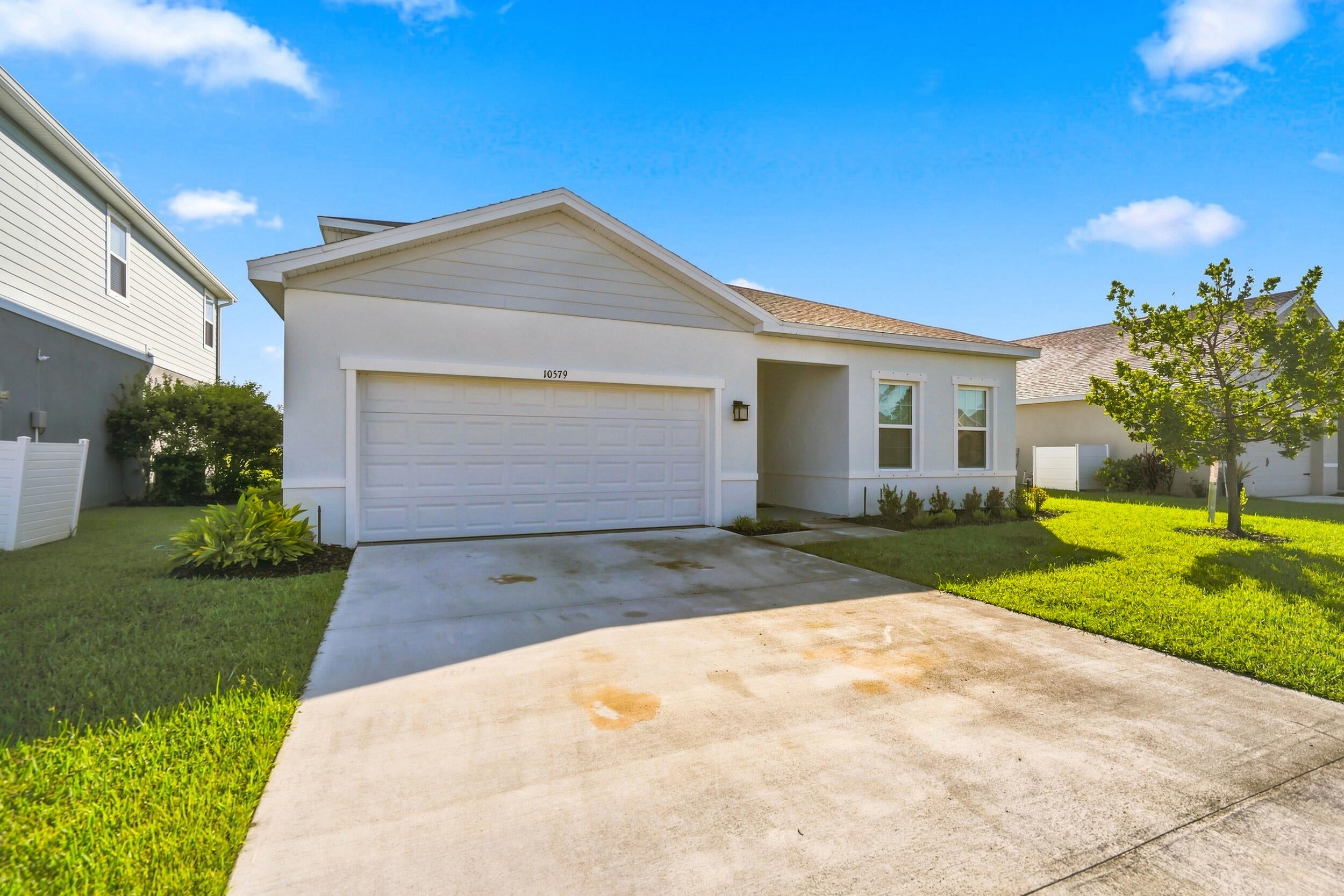 10579 SW Vasari Way, Port Saint Lucie, FL 34987 photo