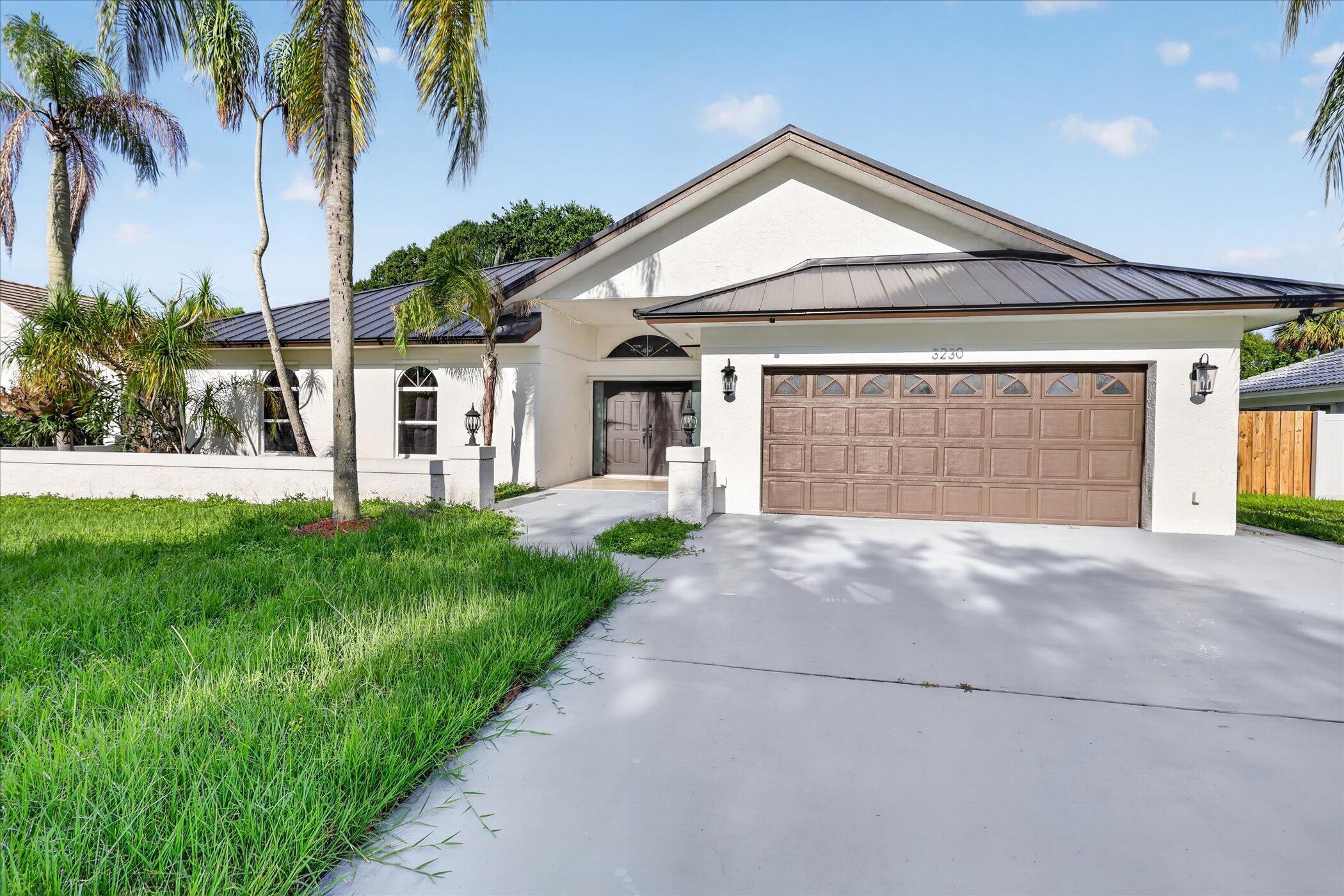 3230 Alexander Ct, Palm City, FL 34990 photo