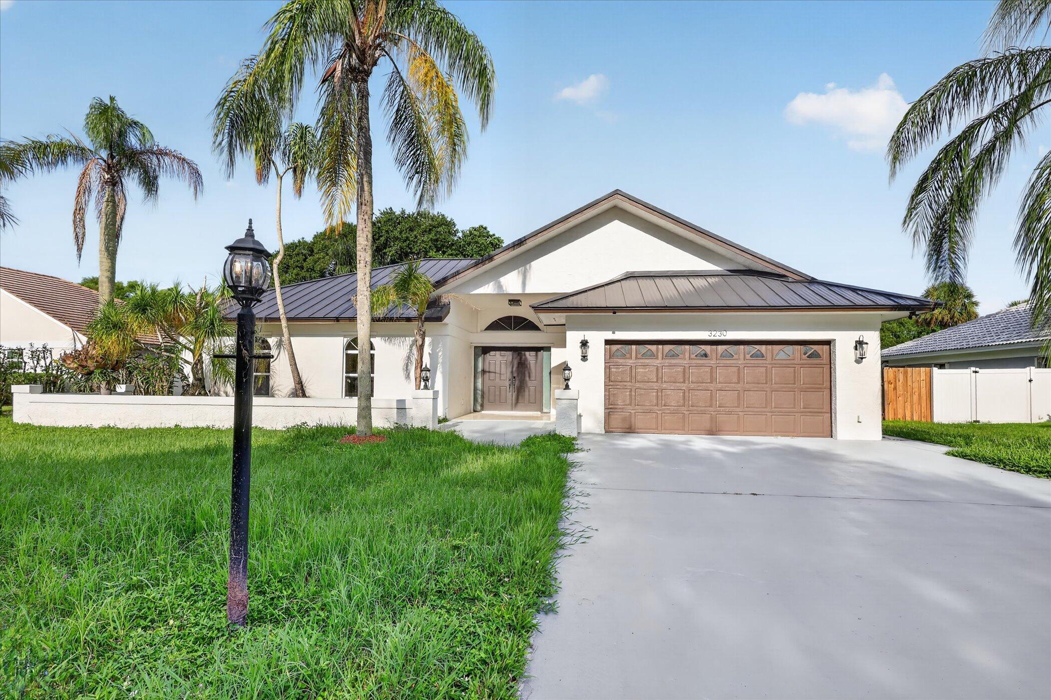 3230 Alexander Ct, Palm City, FL 34990 photo