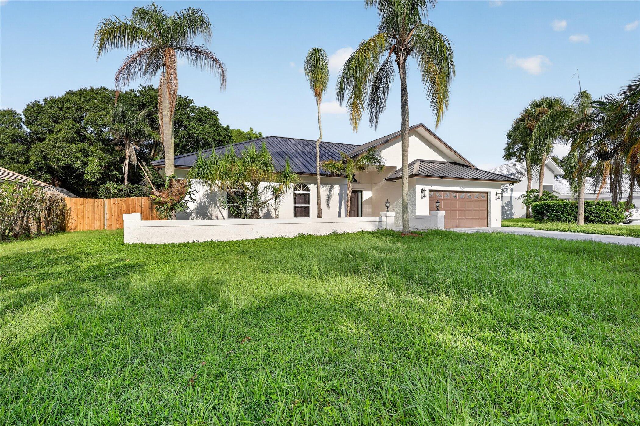 3230 Alexander Ct, Palm City, FL 34990 photo