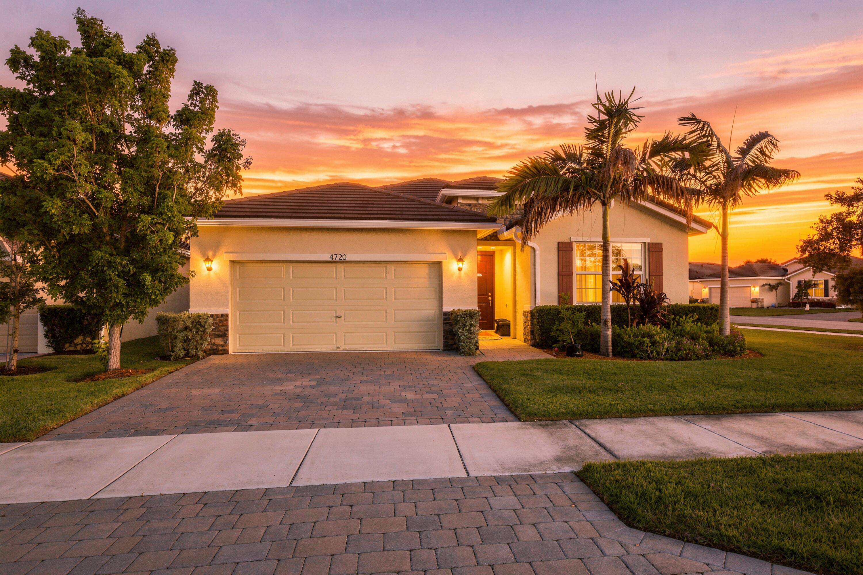 4720 Exchange Ave, Jensen Beach, FL 34957