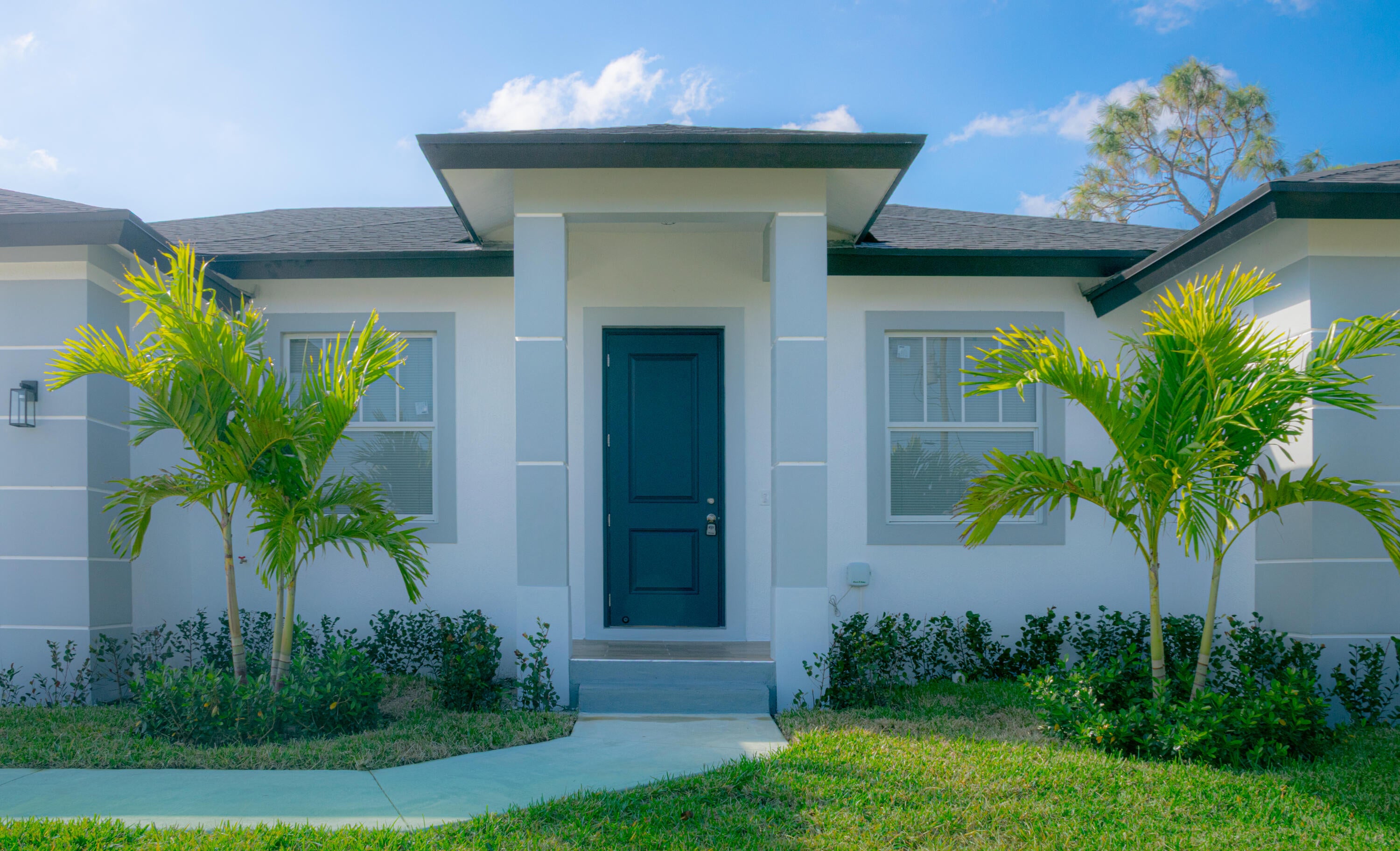 15061 Brainbridge Cir, Port Charlotte, FL 33981 photo