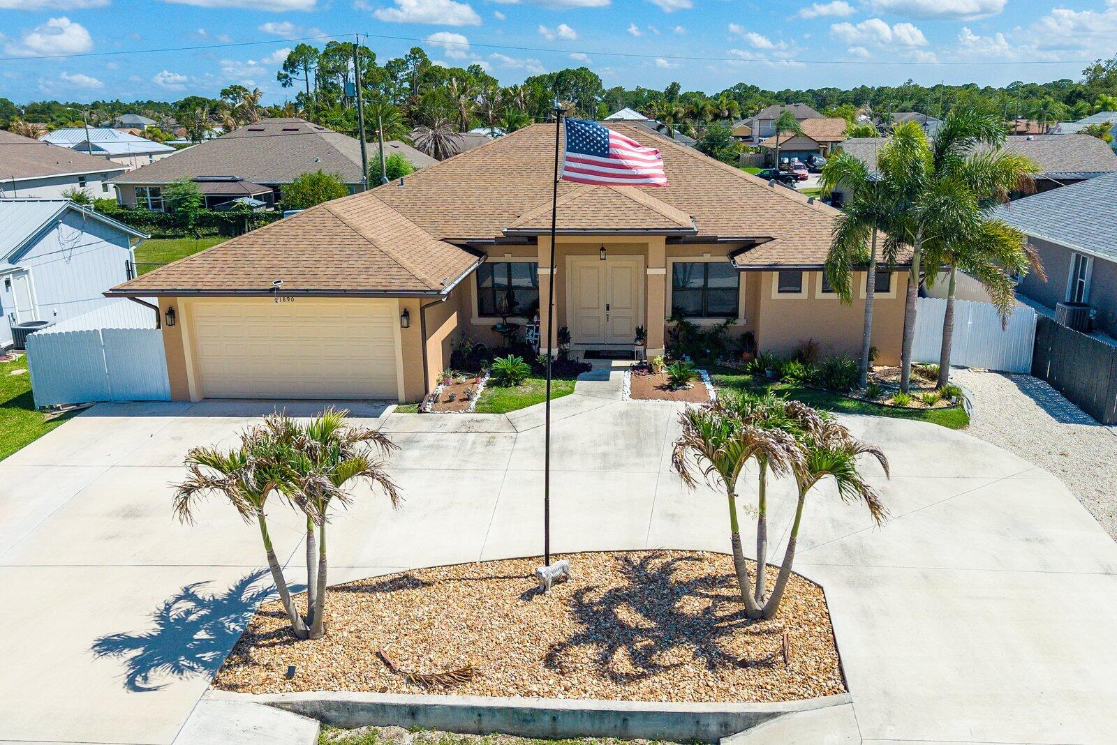 1890 Penrose Ave, Port Saint Lucie, FL 34953