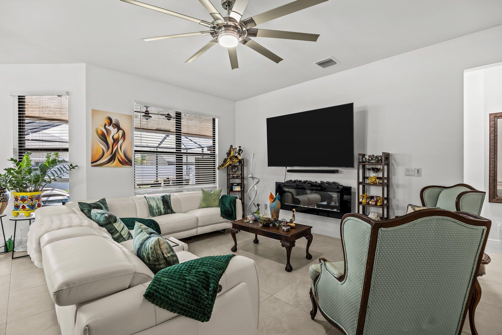 1890 SW Penrose Ave, Port Saint Lucie, FL 34953 photo