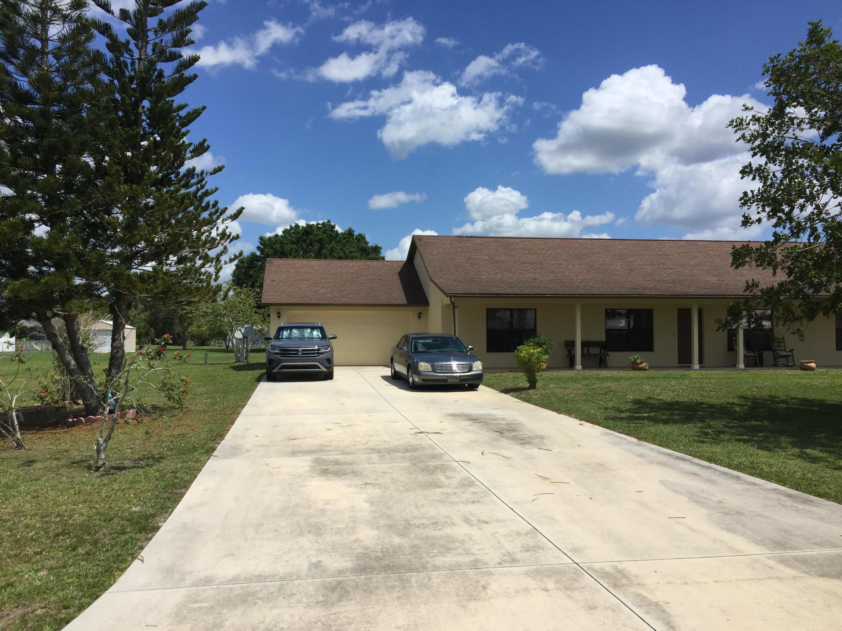 8451 14 Ln, Okeechobee, FL 34974