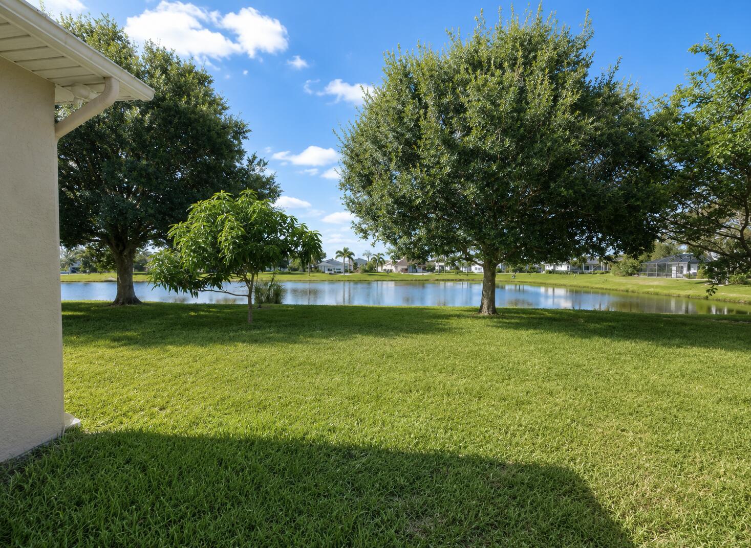 2811 Serenity Cir, Fort Pierce, FL 34981 photo