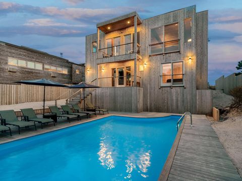 Single Family Residence in Other City - Not In The State Of Florida NY 436 Ocean Walk.jpg