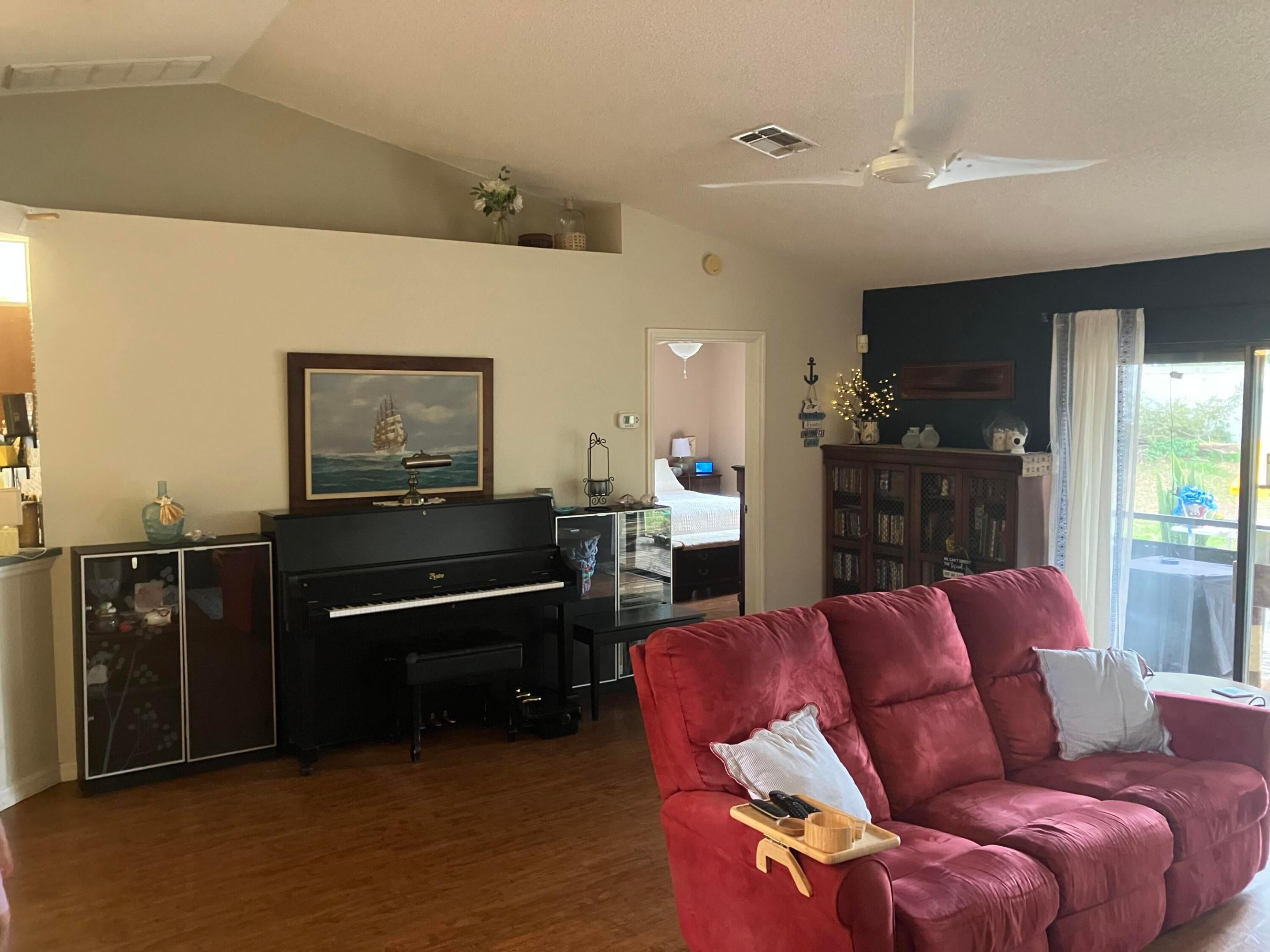 14050 Brighton St, Spring Hill, FL 34609 photo