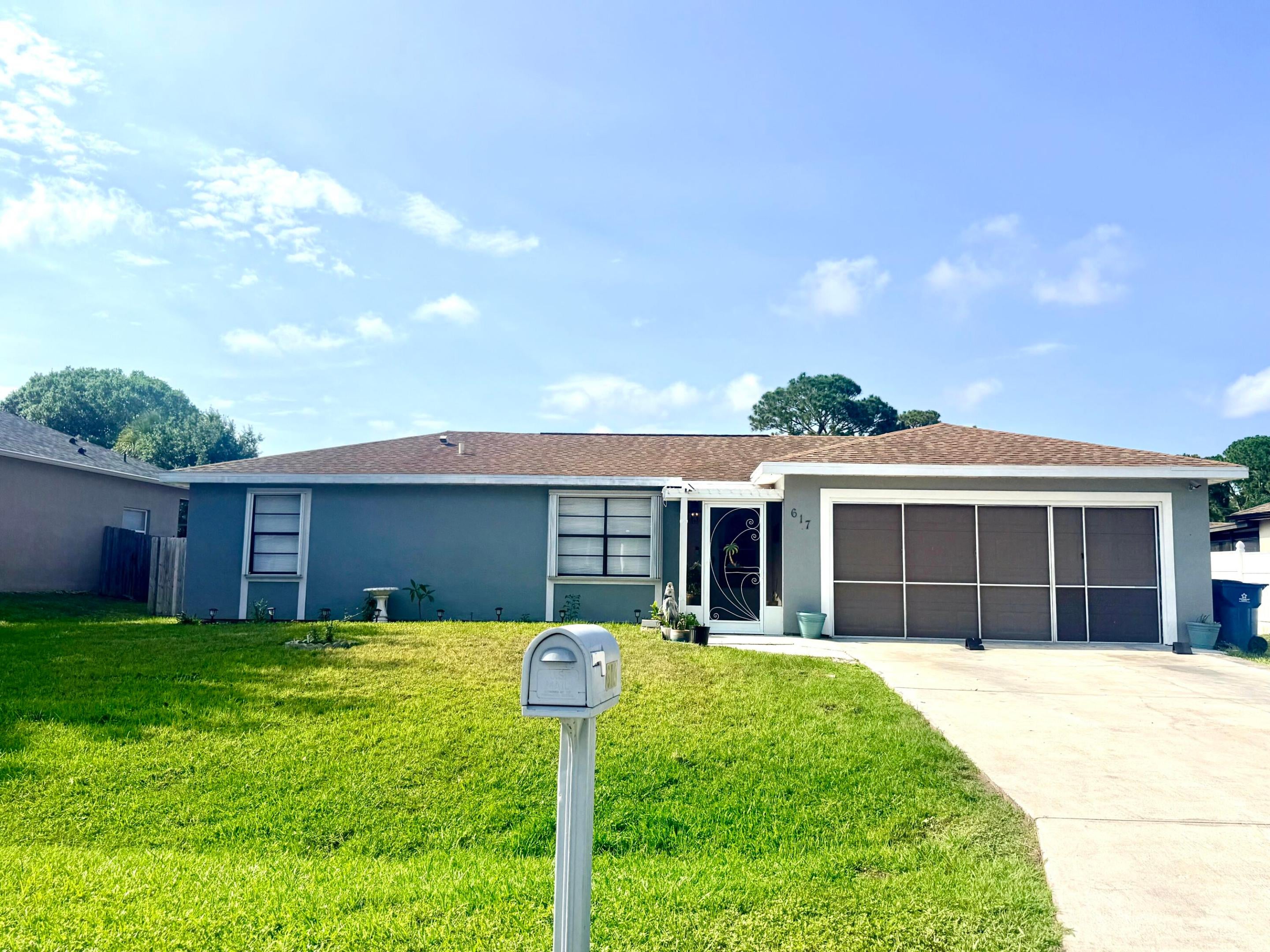 617 Thuringer St, Palm Bay, FL 32907