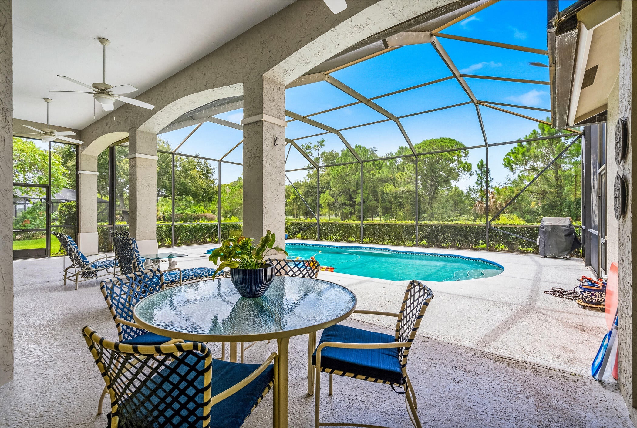 9403 Pinebark Ct, Fort Pierce, FL 34951 photo