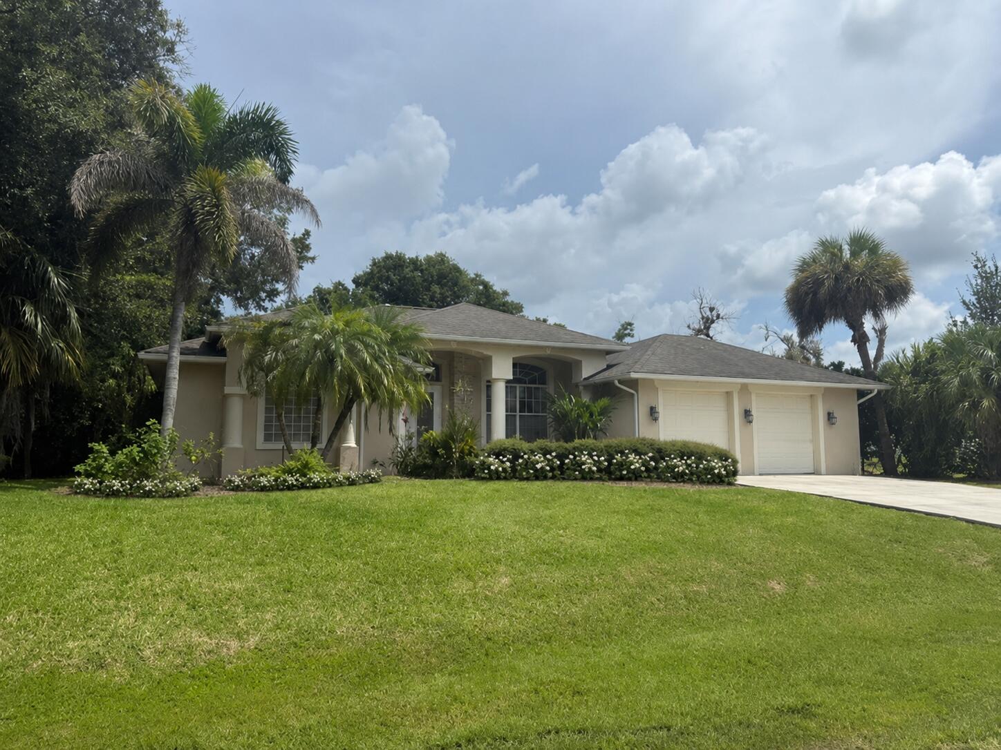 2108 Winding Creek Ln, Fort Pierce, FL 34981 photo