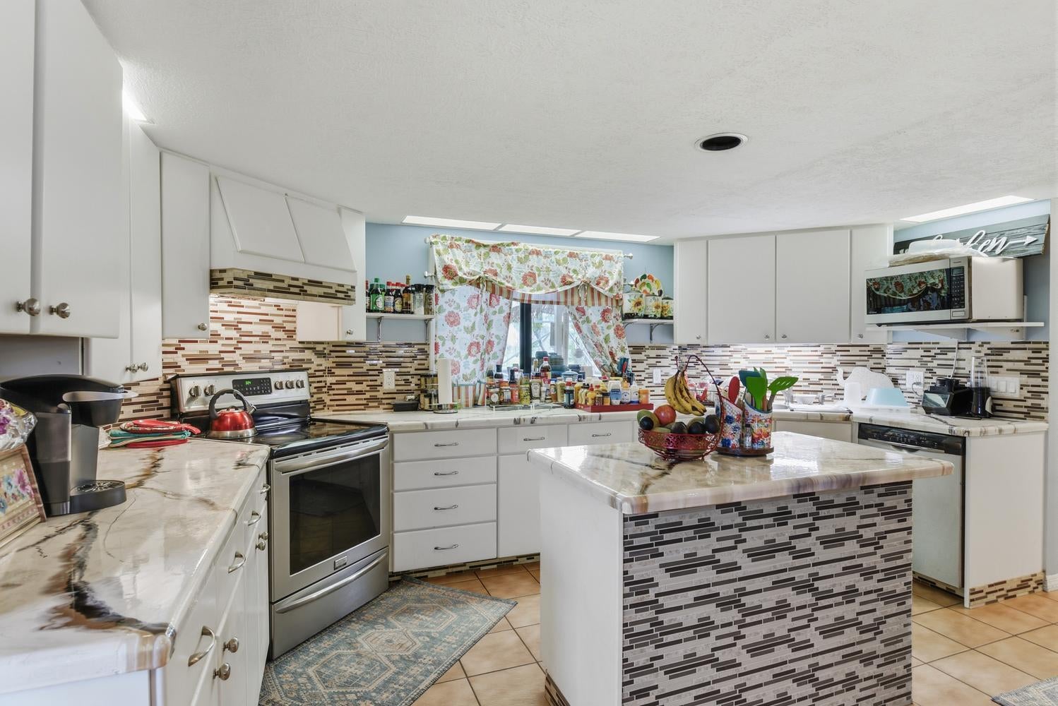 2937 SE Darien Rd, Port Saint Lucie, FL 34952 photo