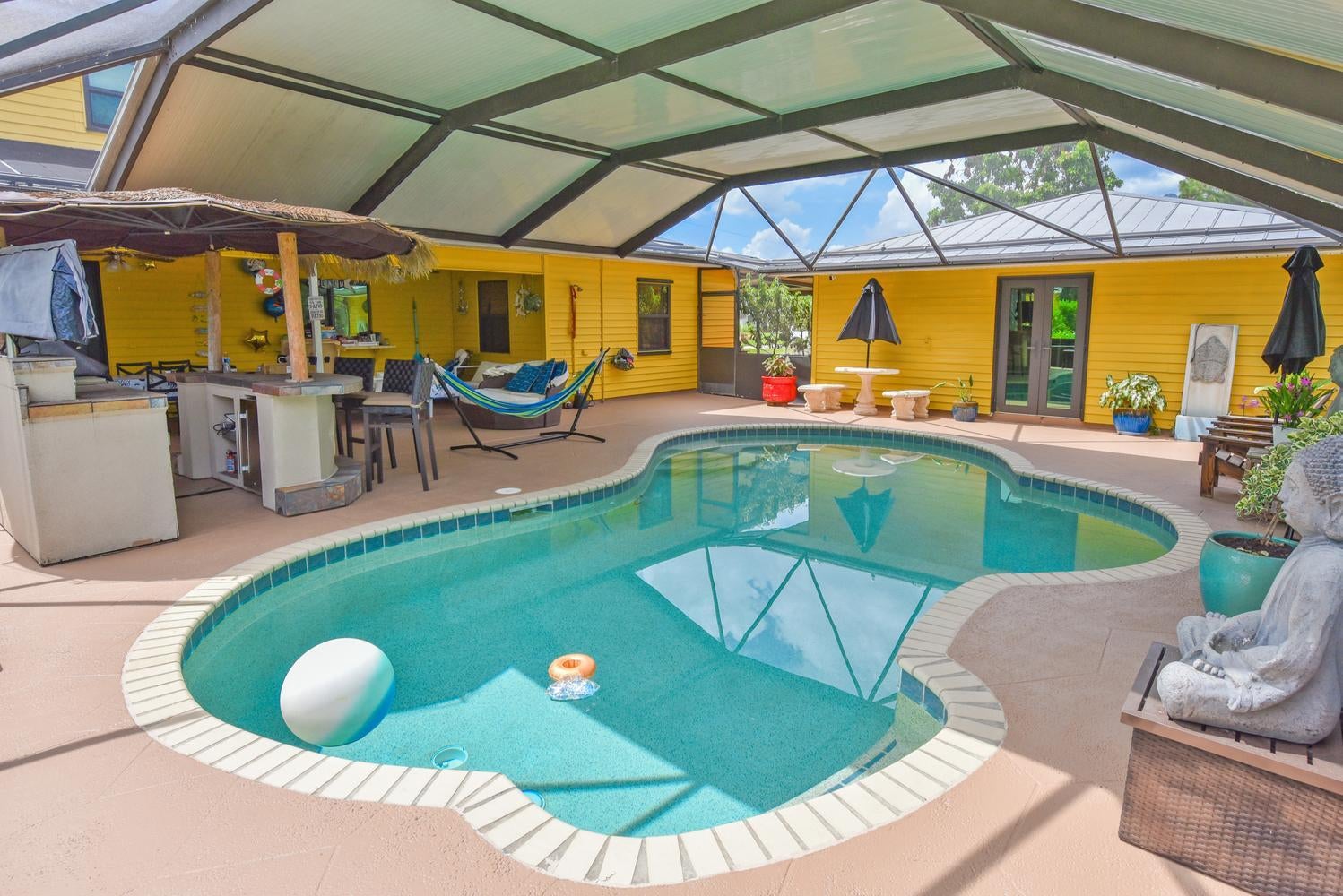 2937 SE Darien Rd, Port Saint Lucie, FL 34952 photo