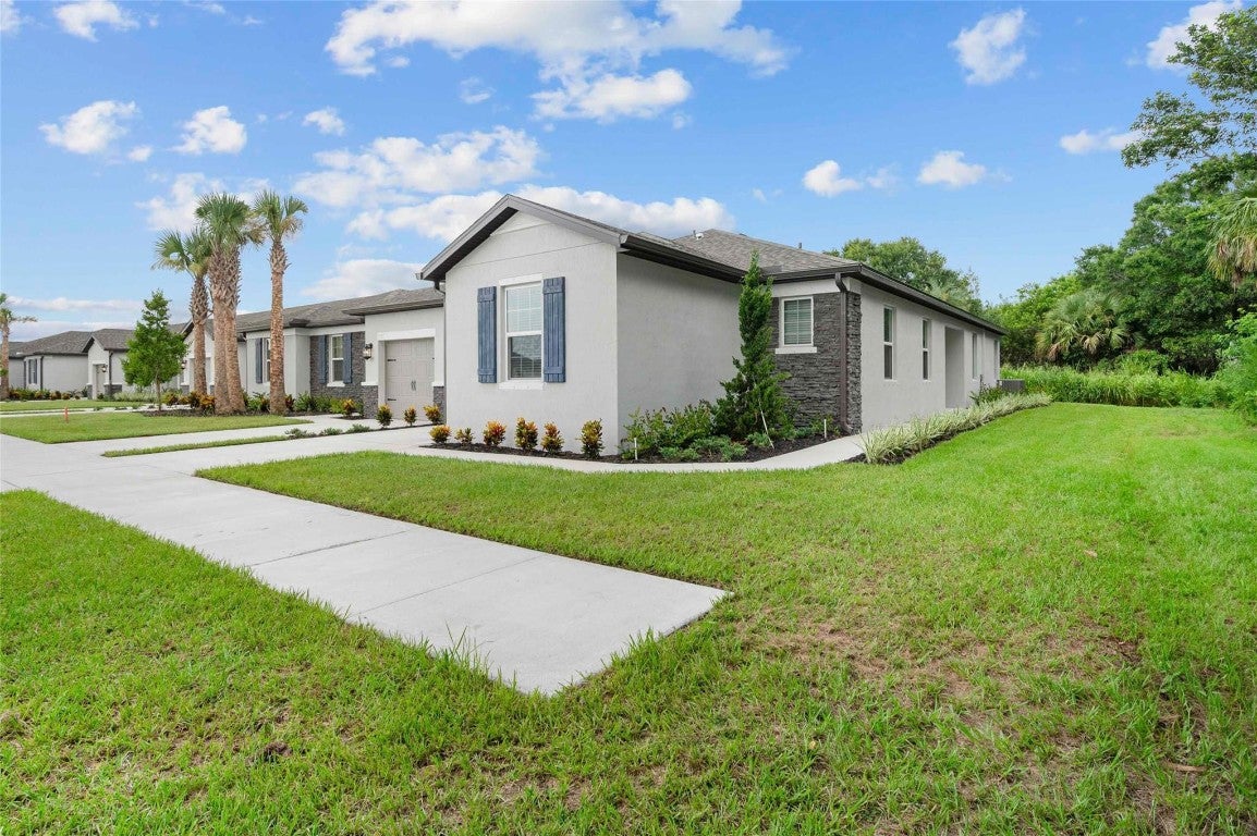 5400 Gladness Ct, Fort Pierce, FL 34947 photo