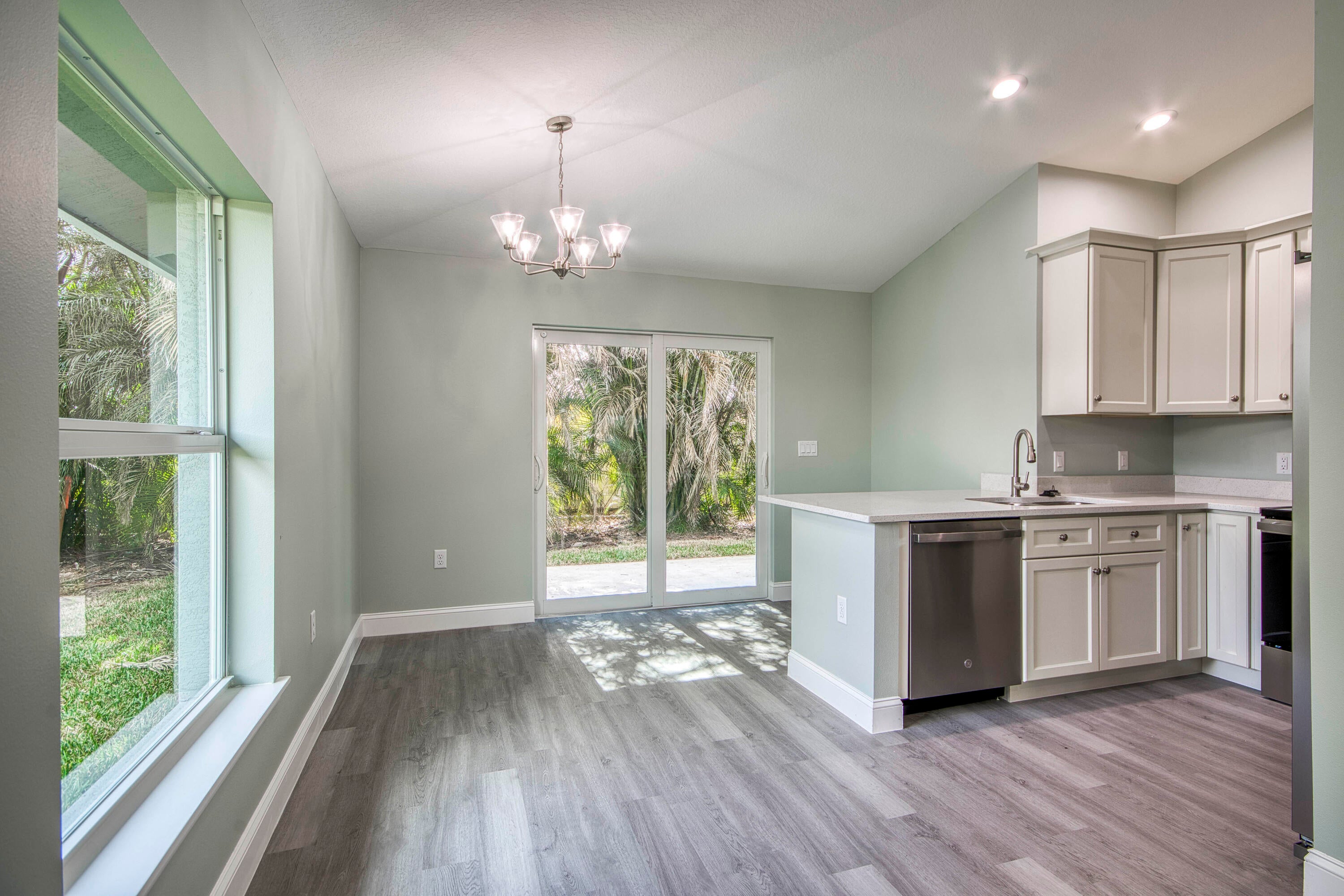 5108 SE 42 St, Okeechobee, FL 34974 photo