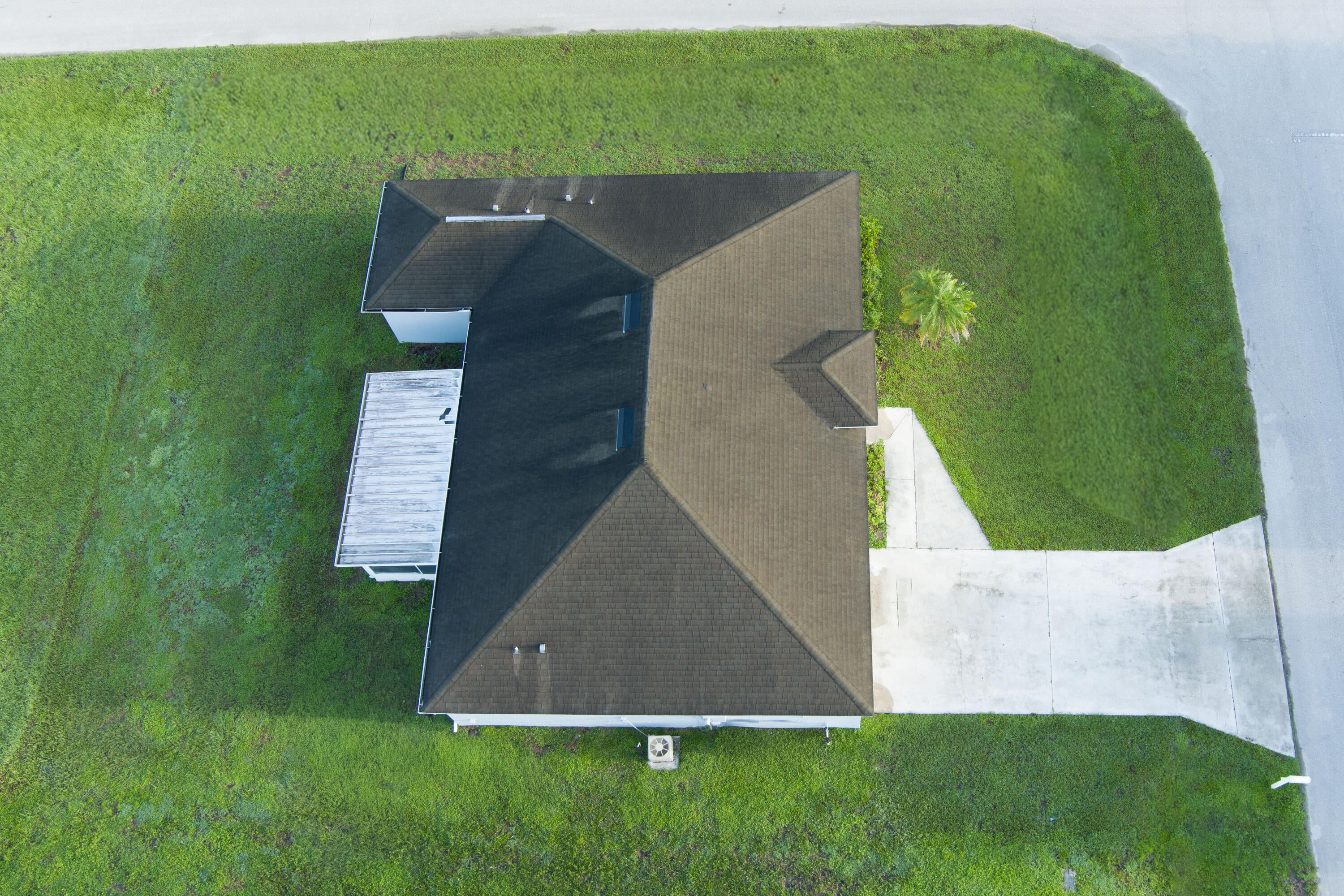 1031 SE 39 Terrace, Okeechobee, FL 34974 photo