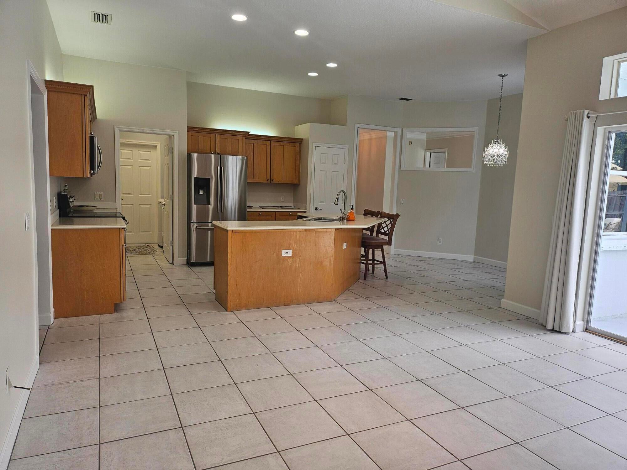 4600 12 Ln, Vero Beach, FL 32966 photo
