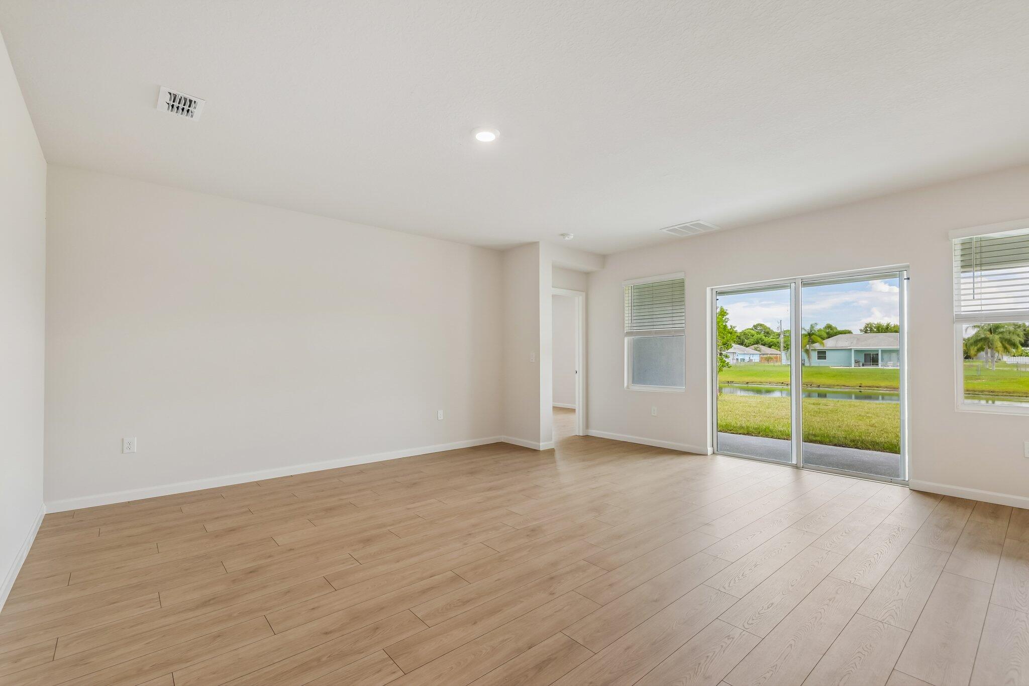 2189 SE Gaslight St, Port Saint Lucie, FL 34952 photo