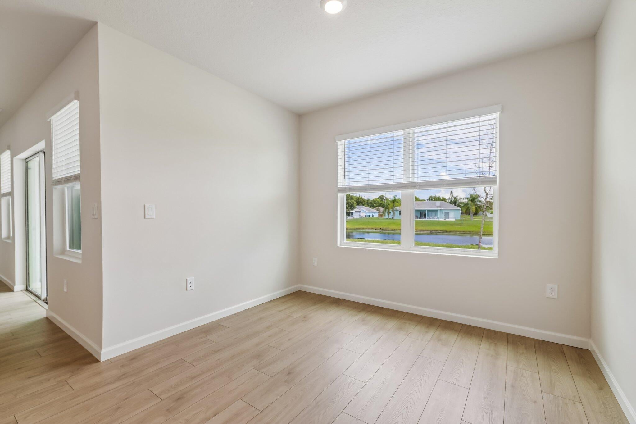 2189 SE Gaslight St, Port Saint Lucie, FL 34952 photo