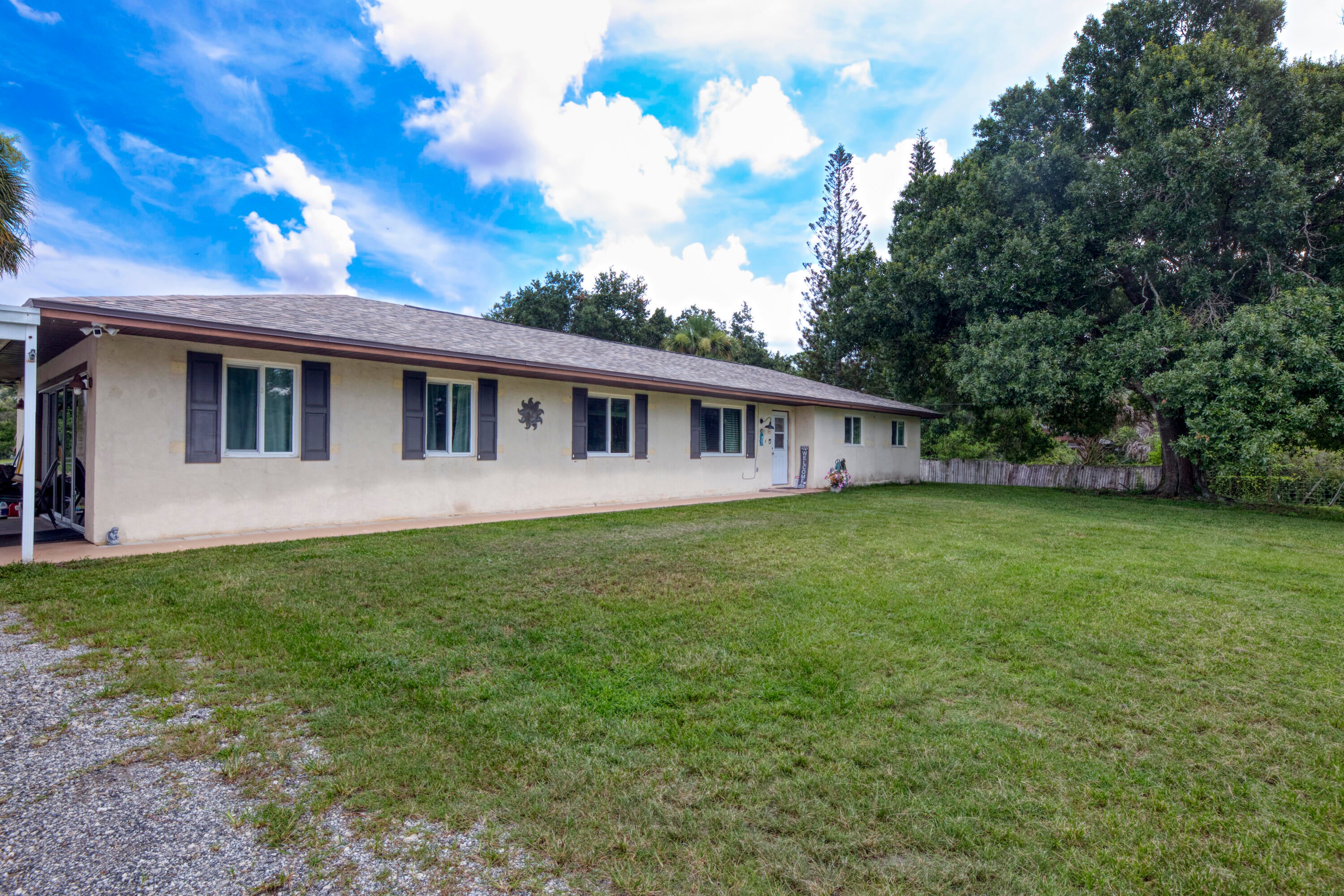 9302 Orange Ave, Fort Pierce, FL 34945 photo
