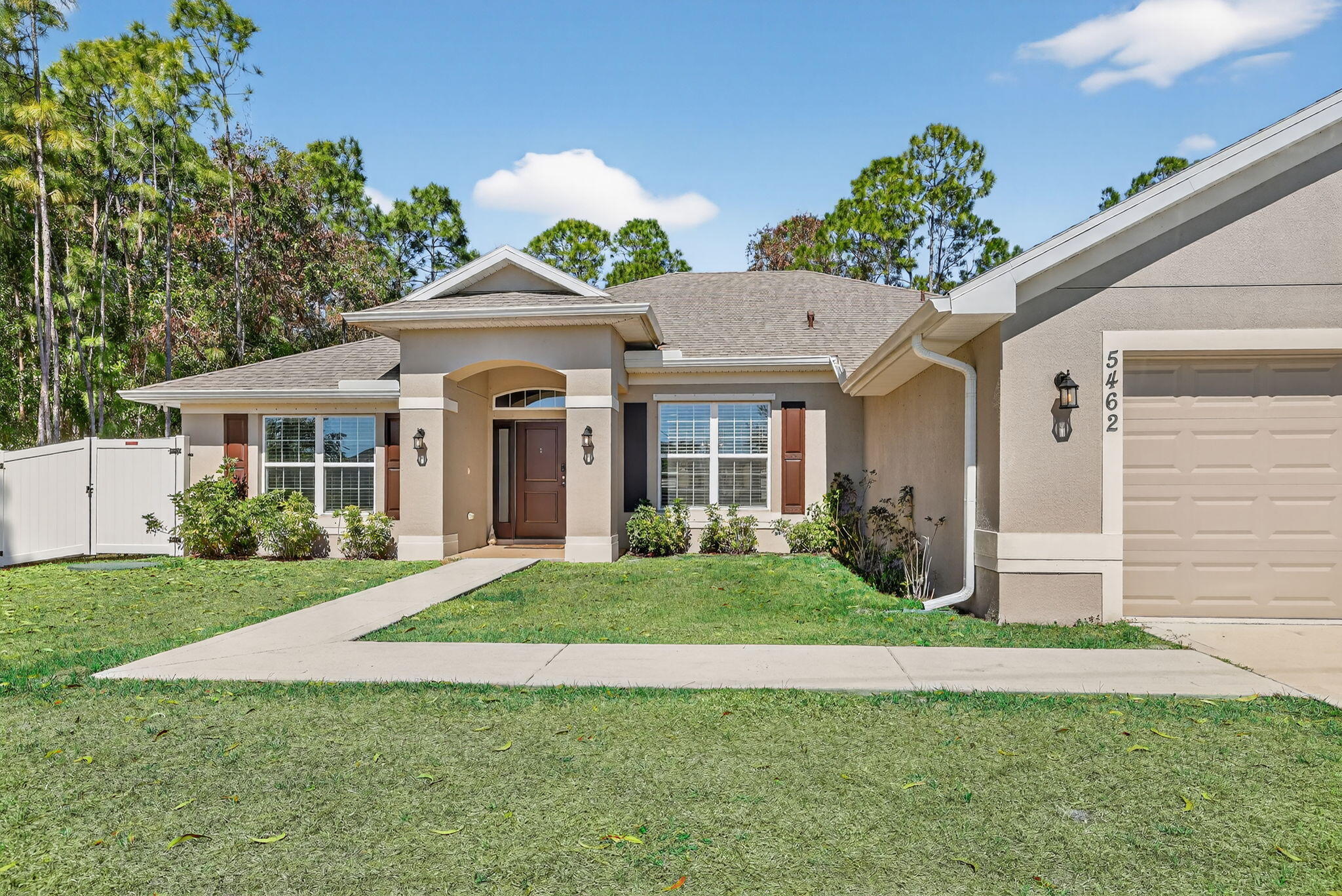5462 NW Scepter Dr, Port Saint Lucie, FL 34983 photo