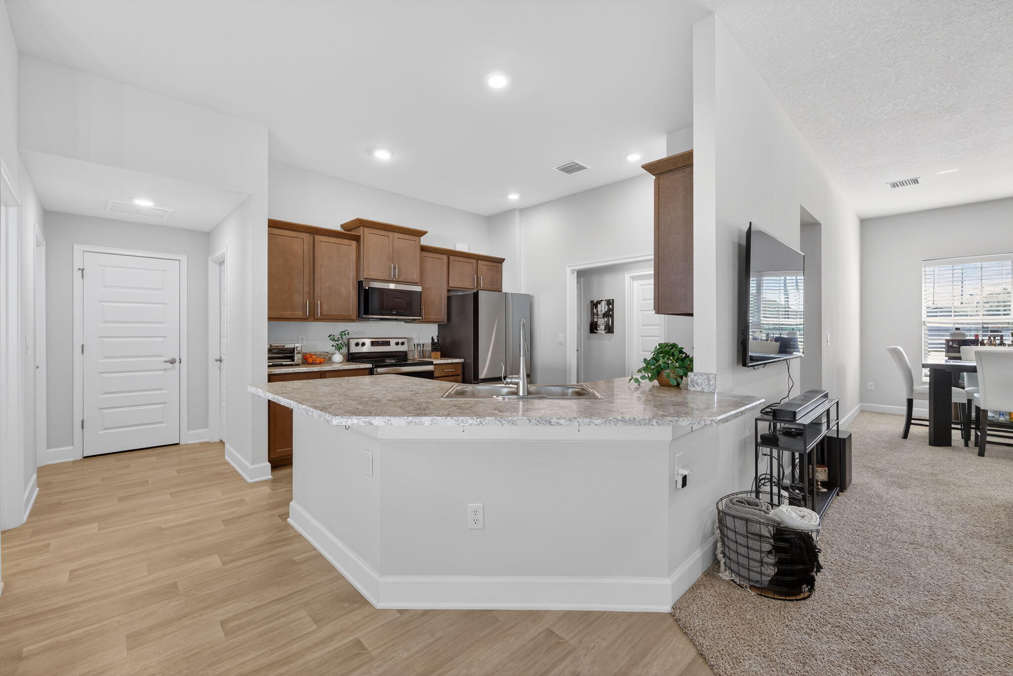 5462 NW Scepter Dr, Port Saint Lucie, FL 34983 photo