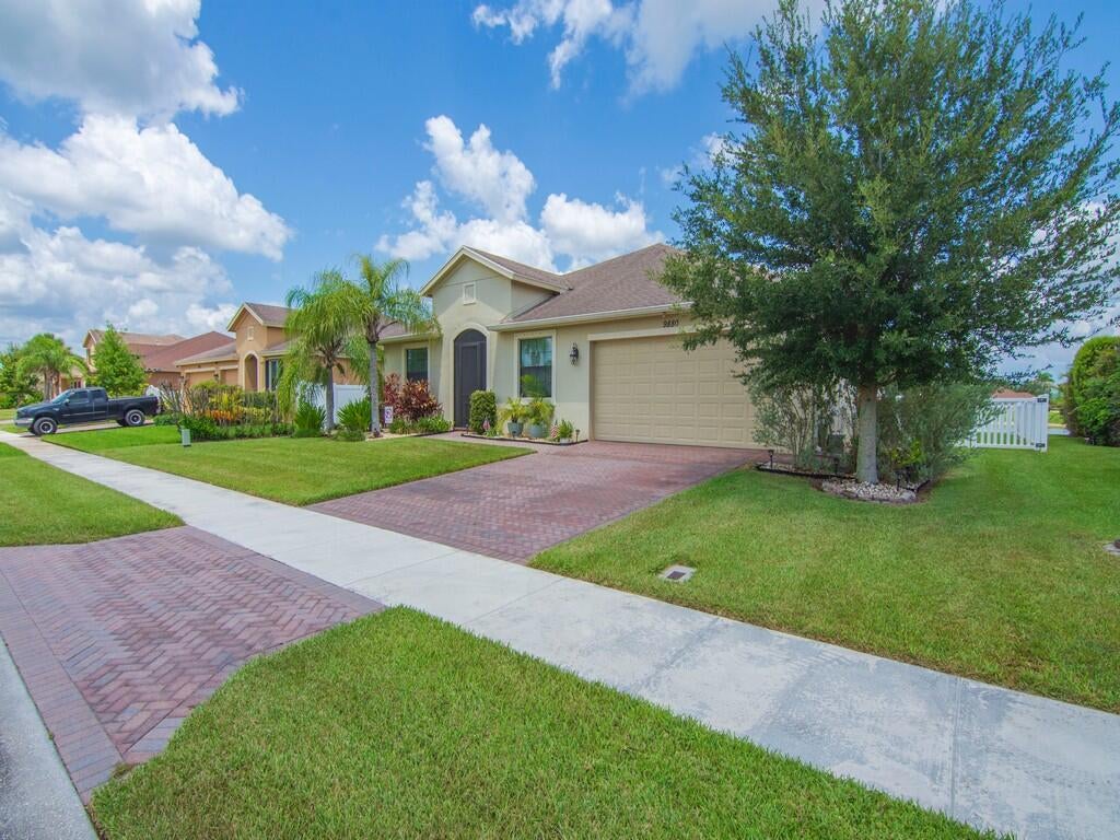 9880 Verona Mnr, Vero Beach, FL 32966 photo