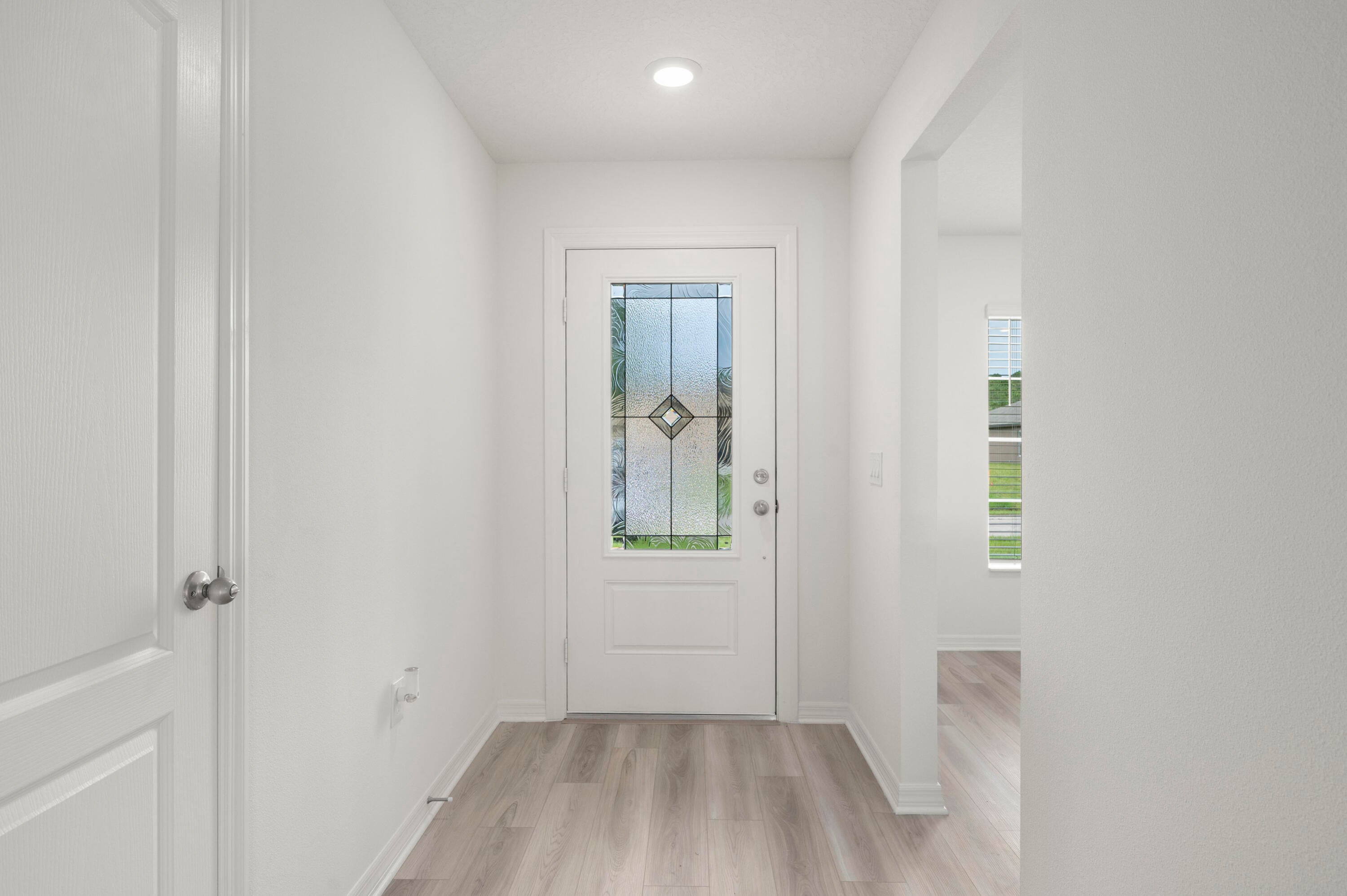 8045 105 Ct, Vero Beach, FL 32967 photo