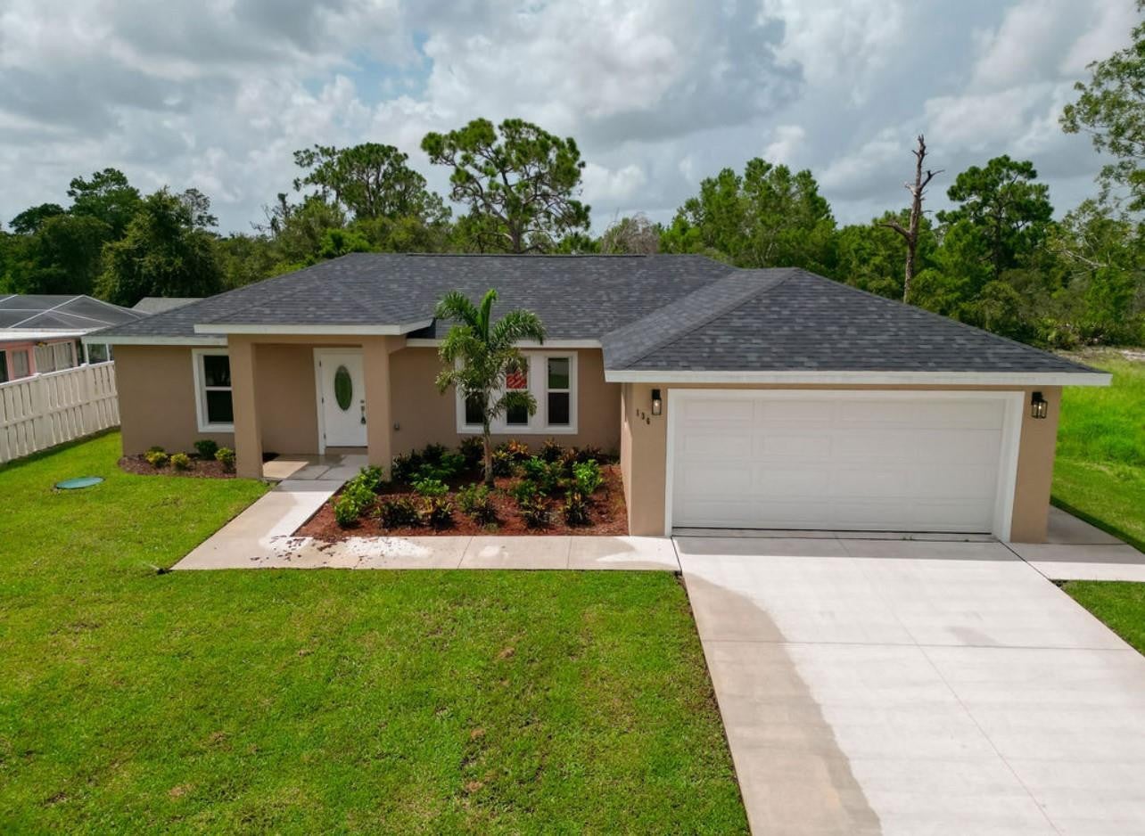 136 Lincoln Rd, Lake Placid, FL 33852 photo