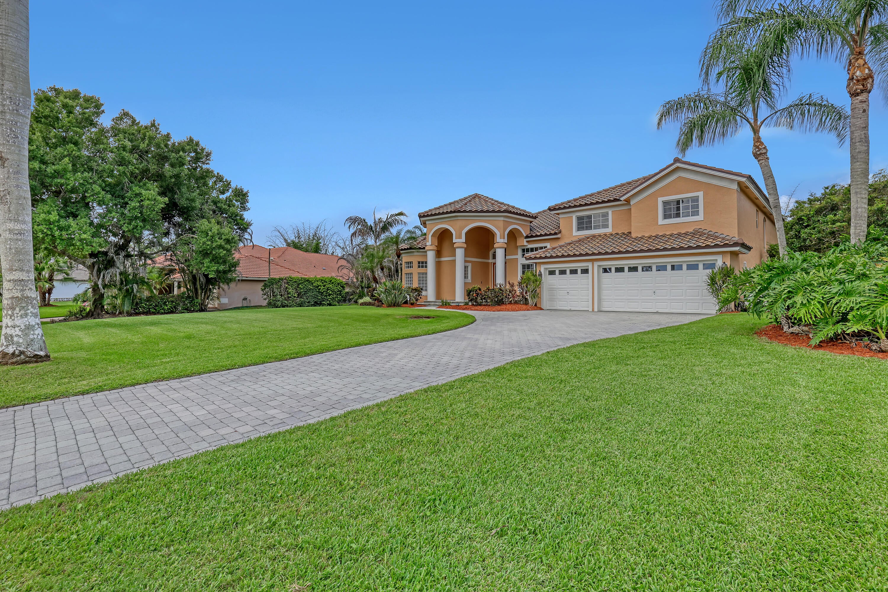 559 SW Squire Johns Ln, Palm City, FL 34990 photo