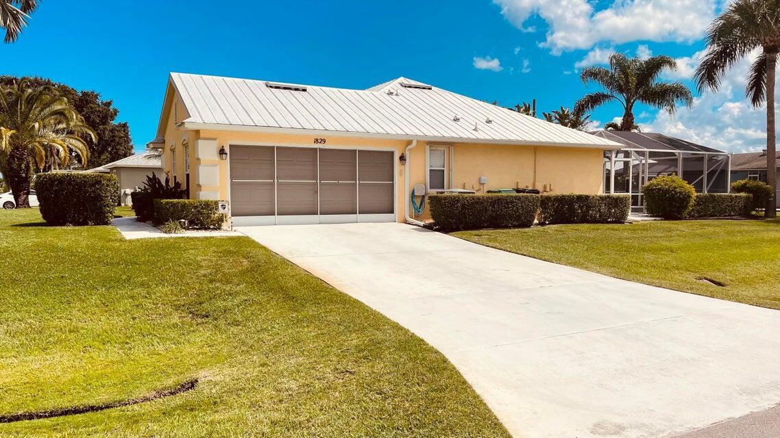 1829 SW Hickock Terrace, Port Saint Lucie, FL 34953 photo