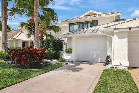 Condominium in Stuart FL 5617 SE Foxcross Place.jpg