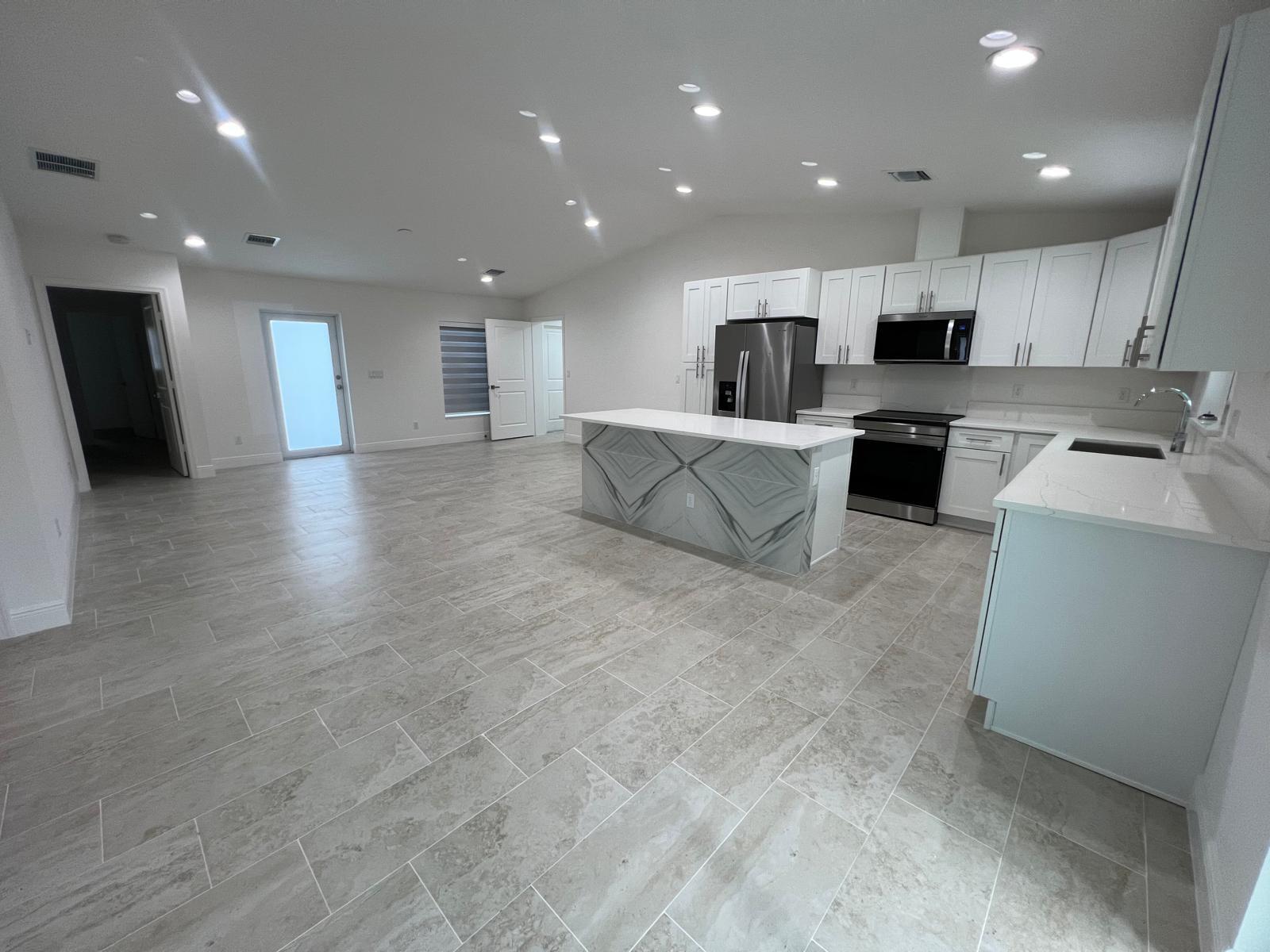 5913 Seagrape Dr, Fort Pierce, FL 34982 photo