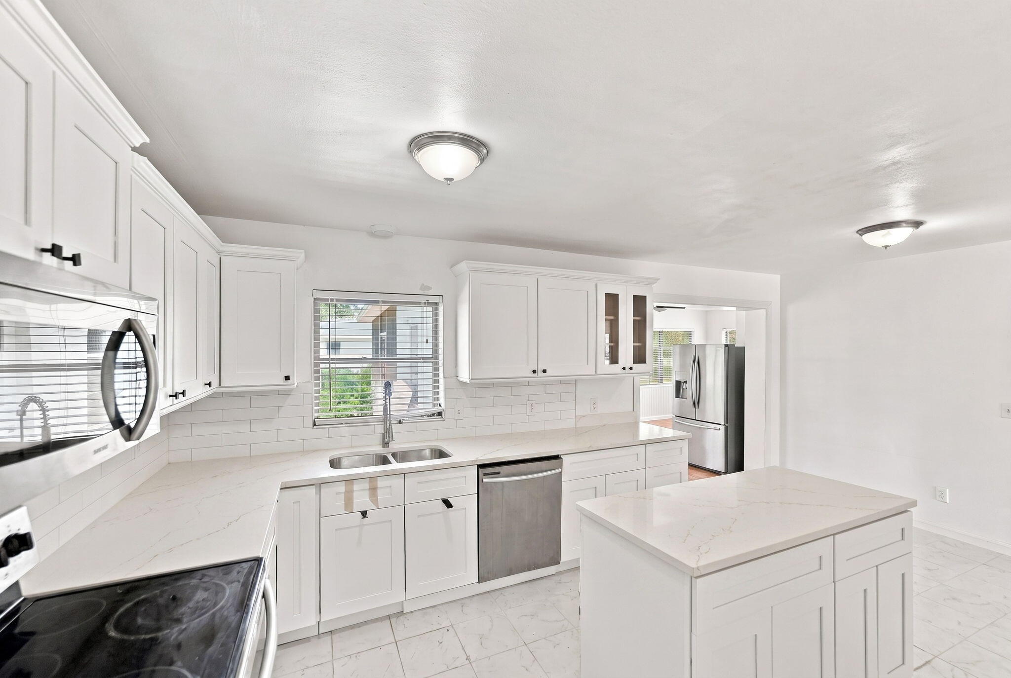 875 28 Ave, Vero Beach, FL 32960 photo