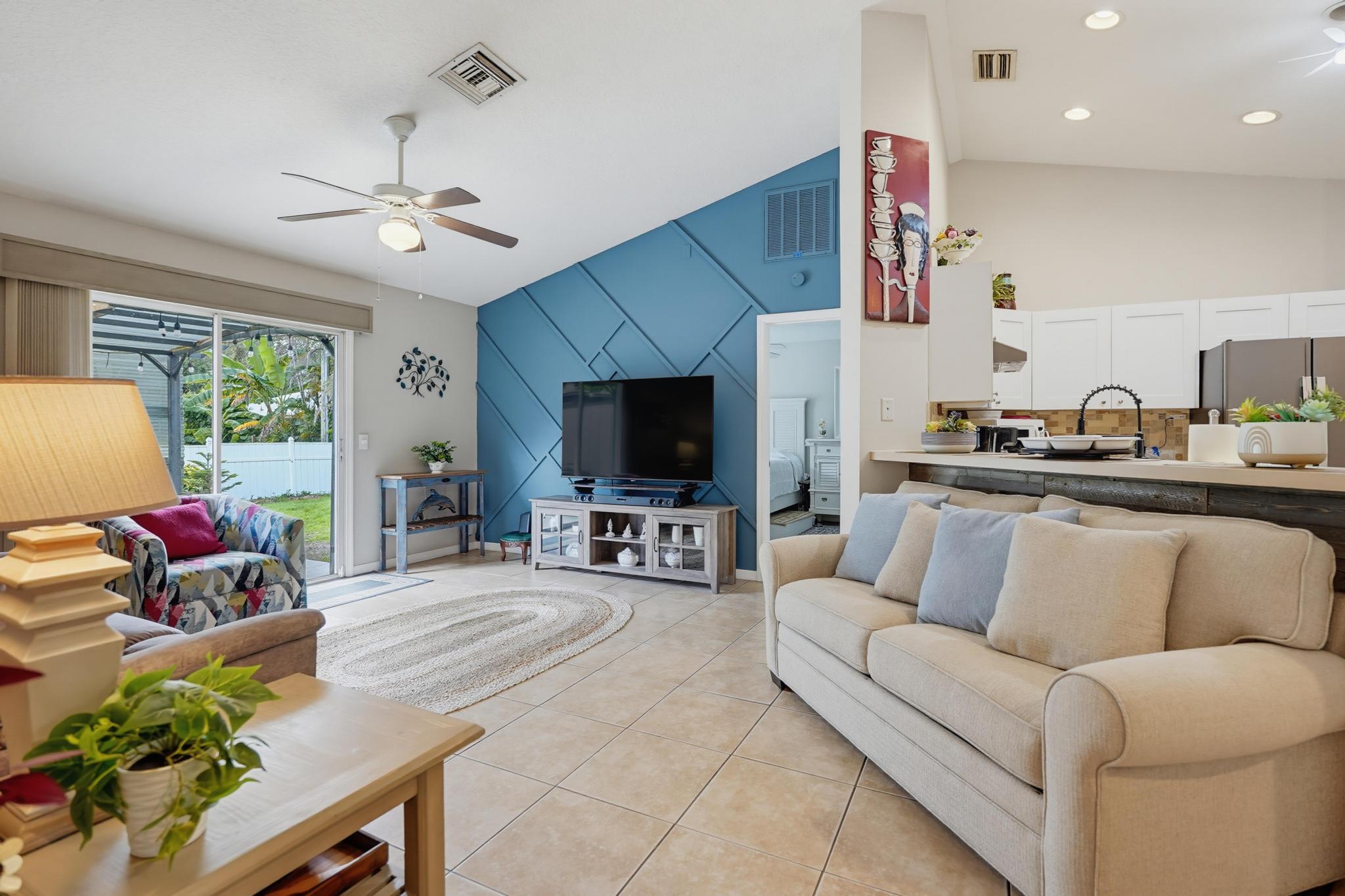6385 4 Pl, Vero Beach, FL 32968 photo