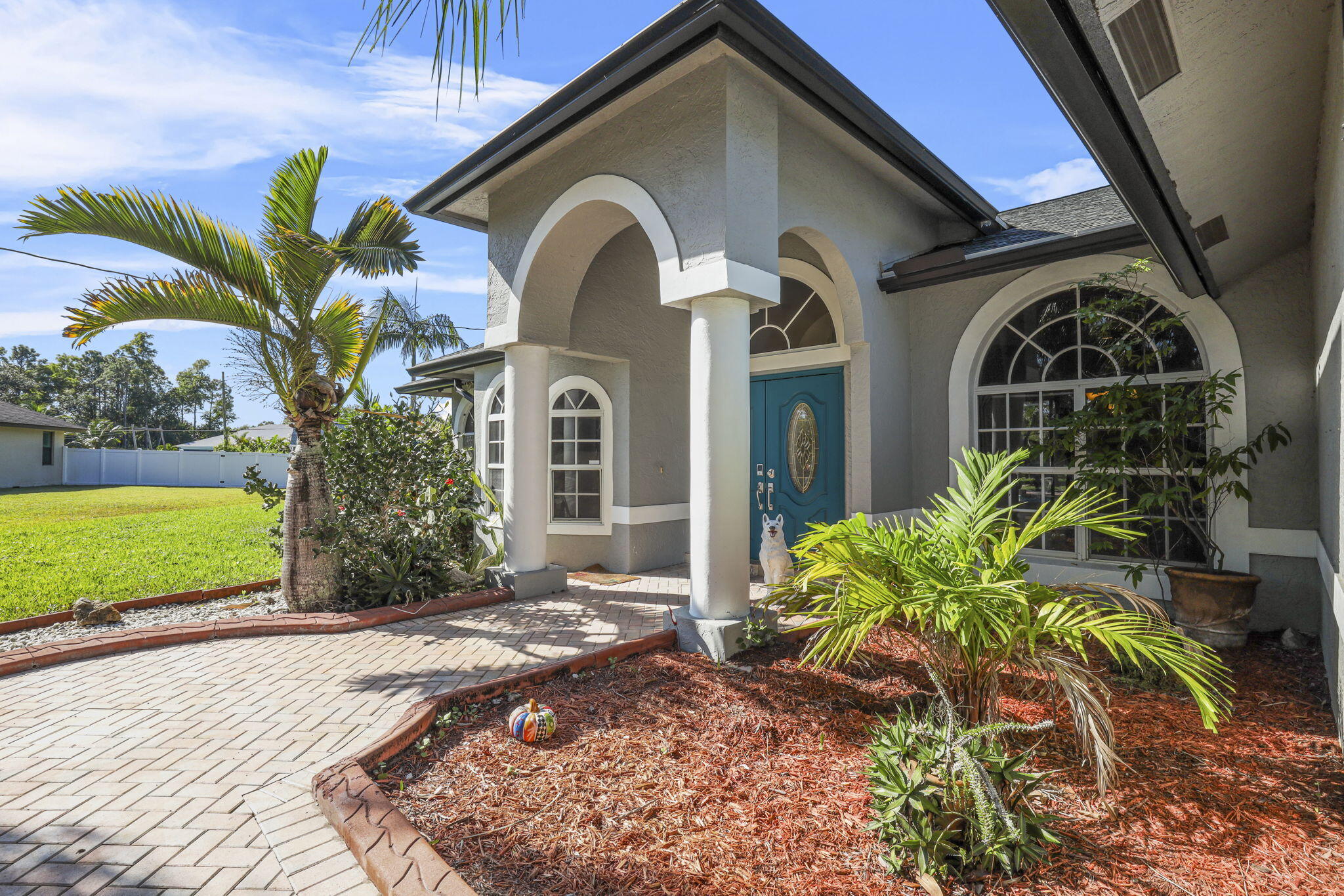 140 SW Mark Ct, Port Saint Lucie, FL 34953 photo