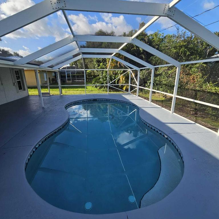Vero Beach, FL 32962 photo