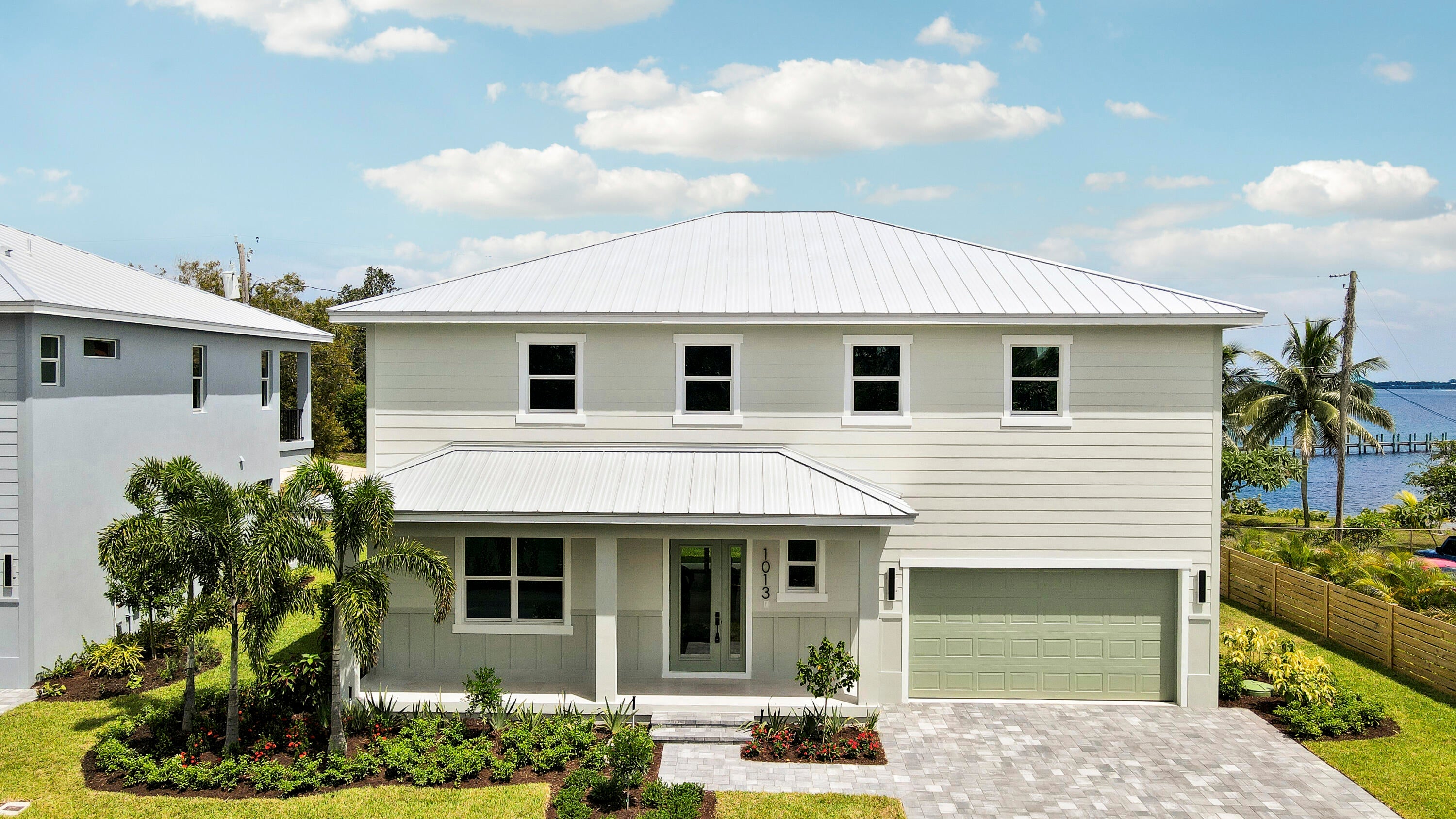 1013 NE Orange Ave, Jensen Beach, FL 34957 photo