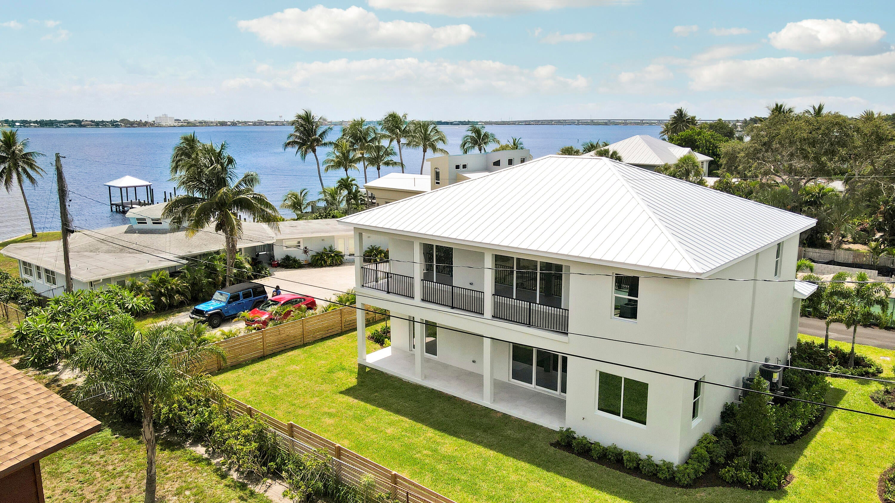 1013 NE Orange Ave, Jensen Beach, FL 34957 photo