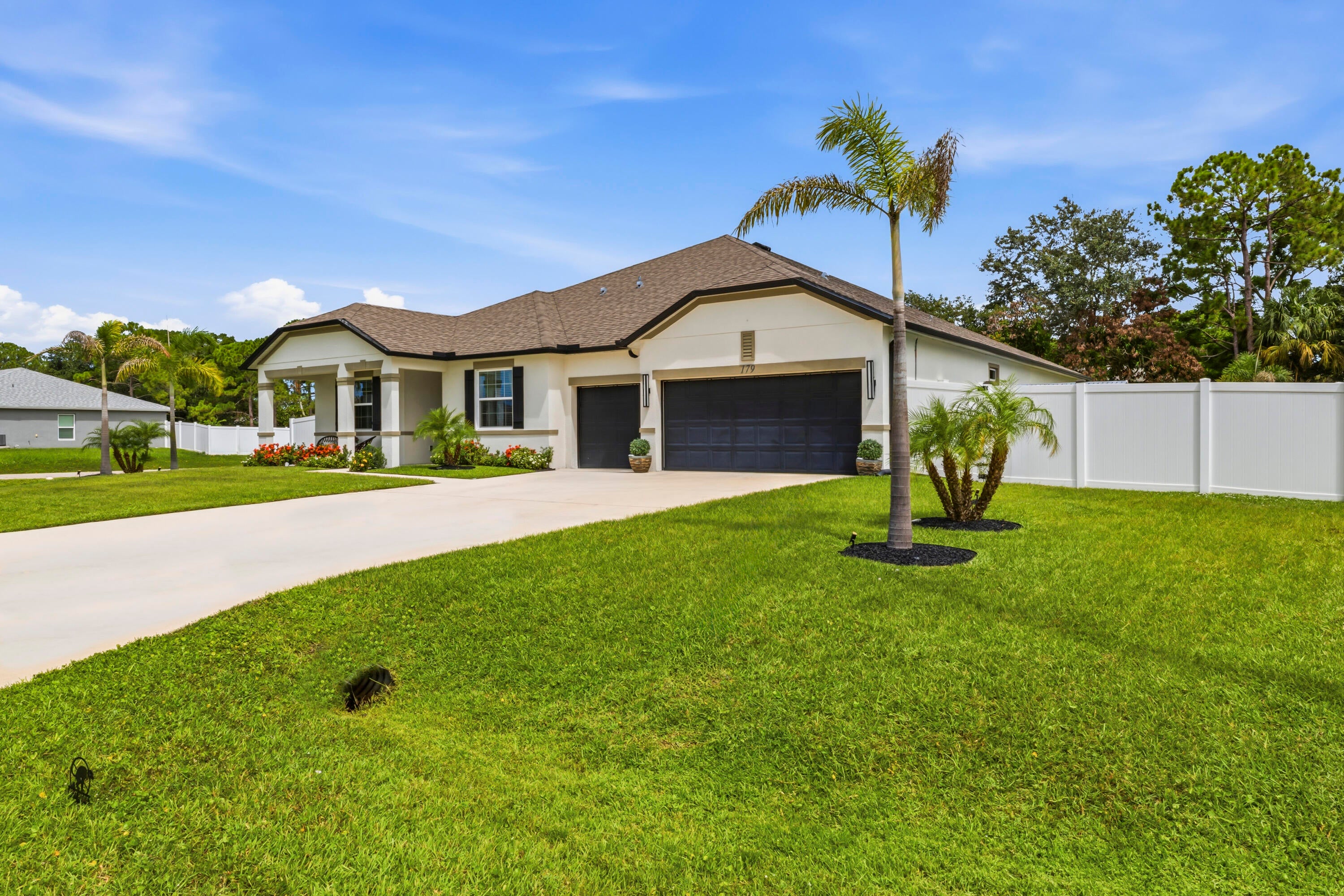 179 SW De Gouvea Terrace, Port Saint Lucie, FL 34984 photo