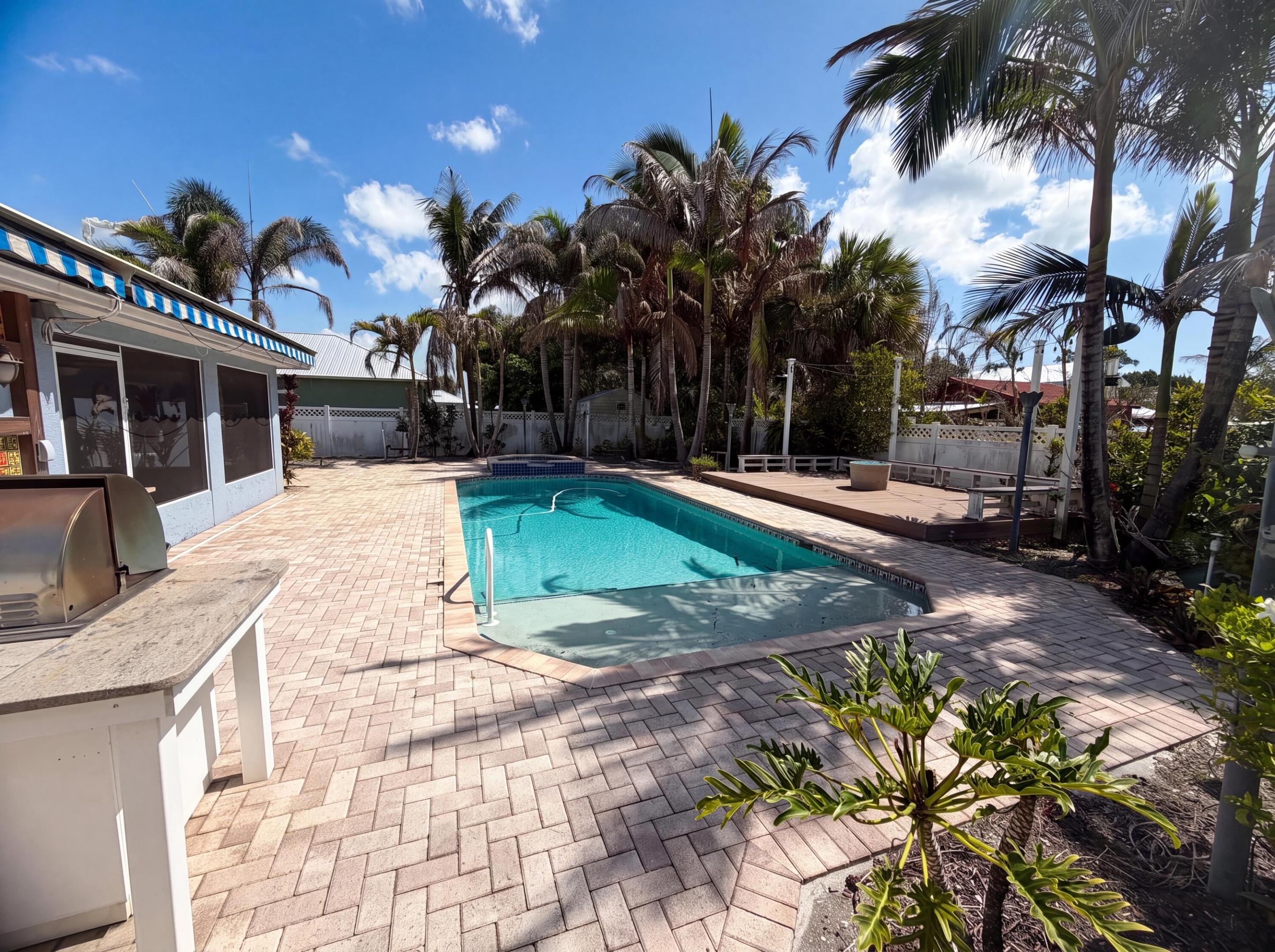 2902 Serenity Cir, Fort Pierce, FL 34981 photo