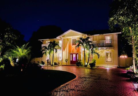 Single Family Residence in Lake Worth FL 6850 Eastview Drive.jpg