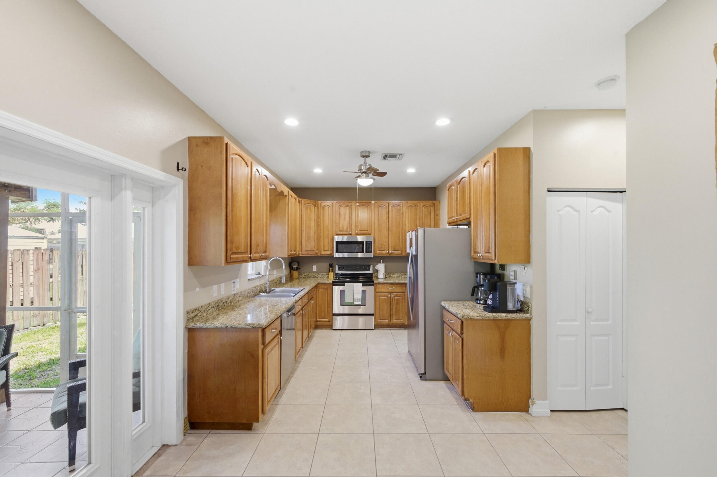 2750 SW Cornell Ave, Palm City, FL 34990 photo