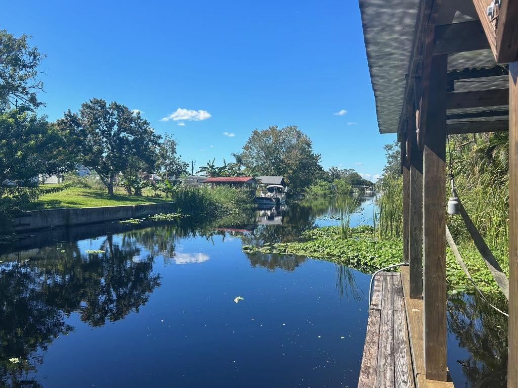 4208 27th St, Okeechobee, FL 34974