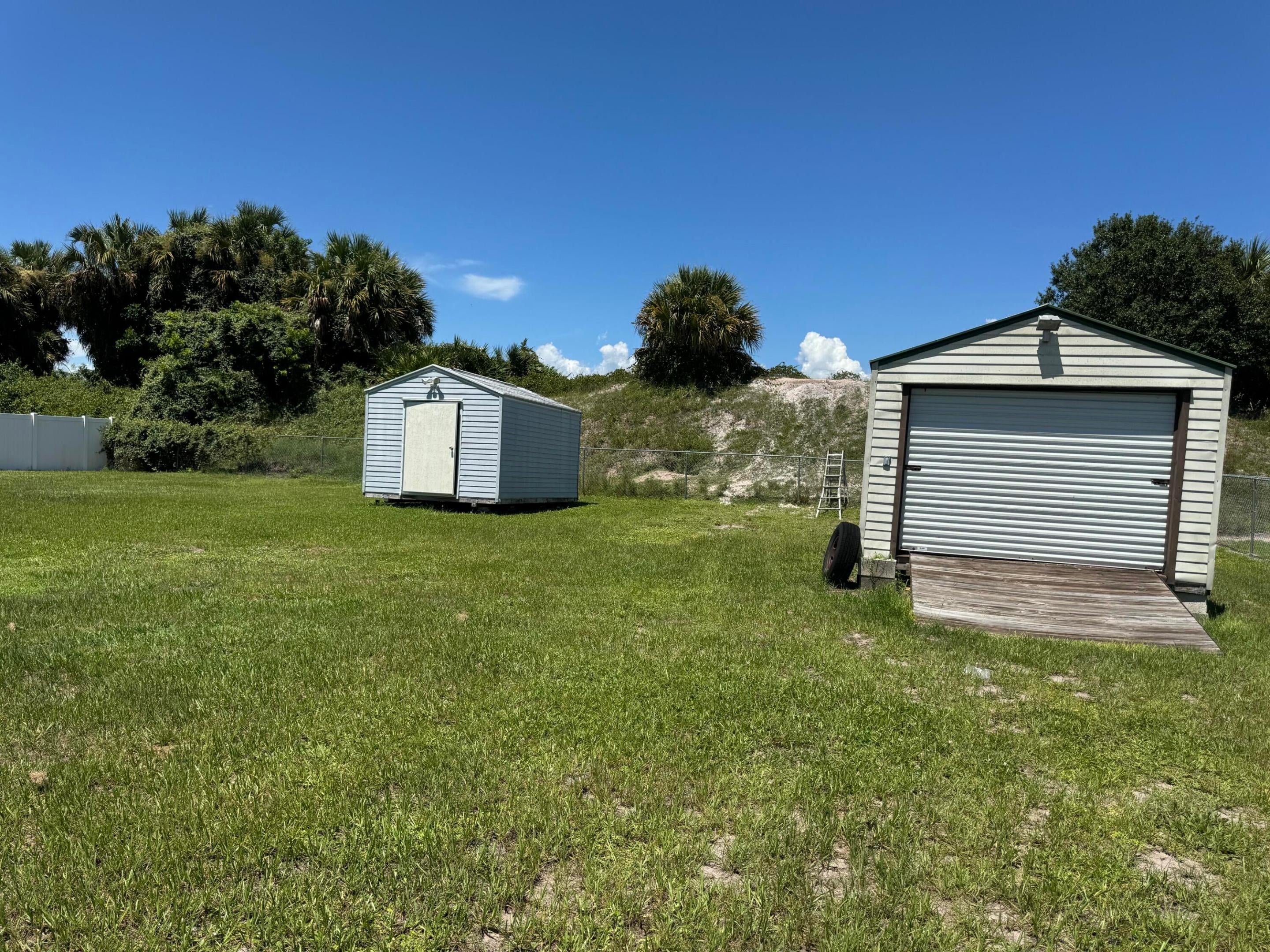 8115 SE 57 Dr, Okeechobee, FL 34974 photo