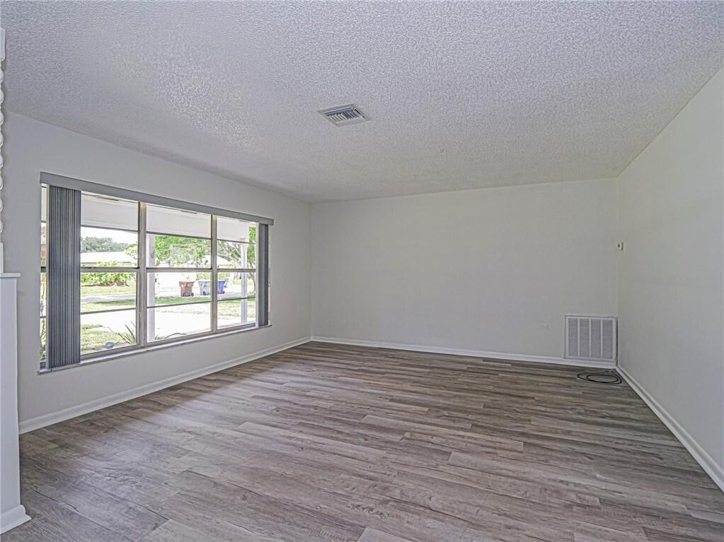 136 16 Ave, Vero Beach, FL 32962 photo