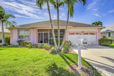 Single Family Residence in Port St Lucie FL 1007 NW Tuscany Drive.jpg