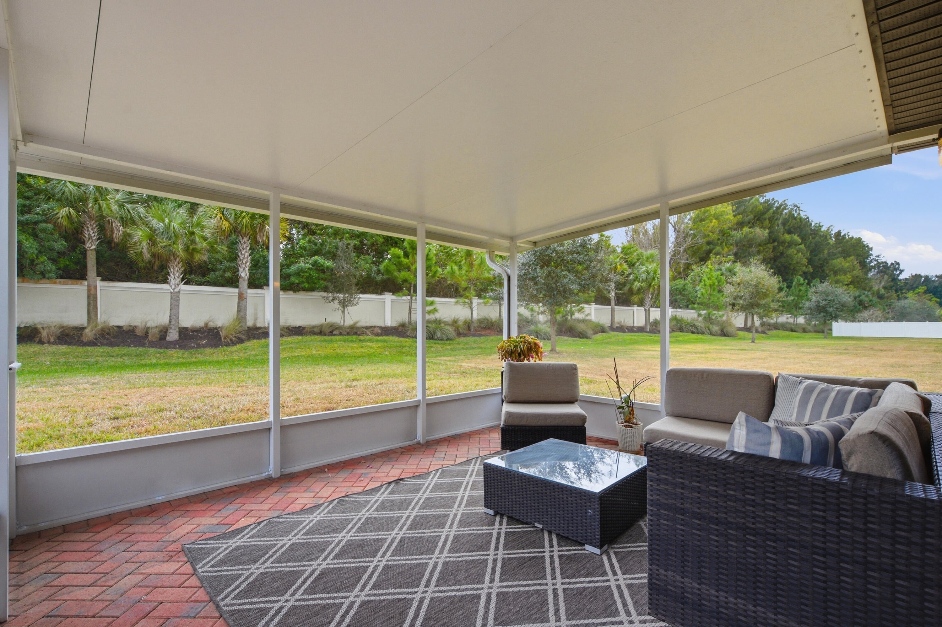 868 Bent Creek Dr, Fort Pierce, FL 34947 photo