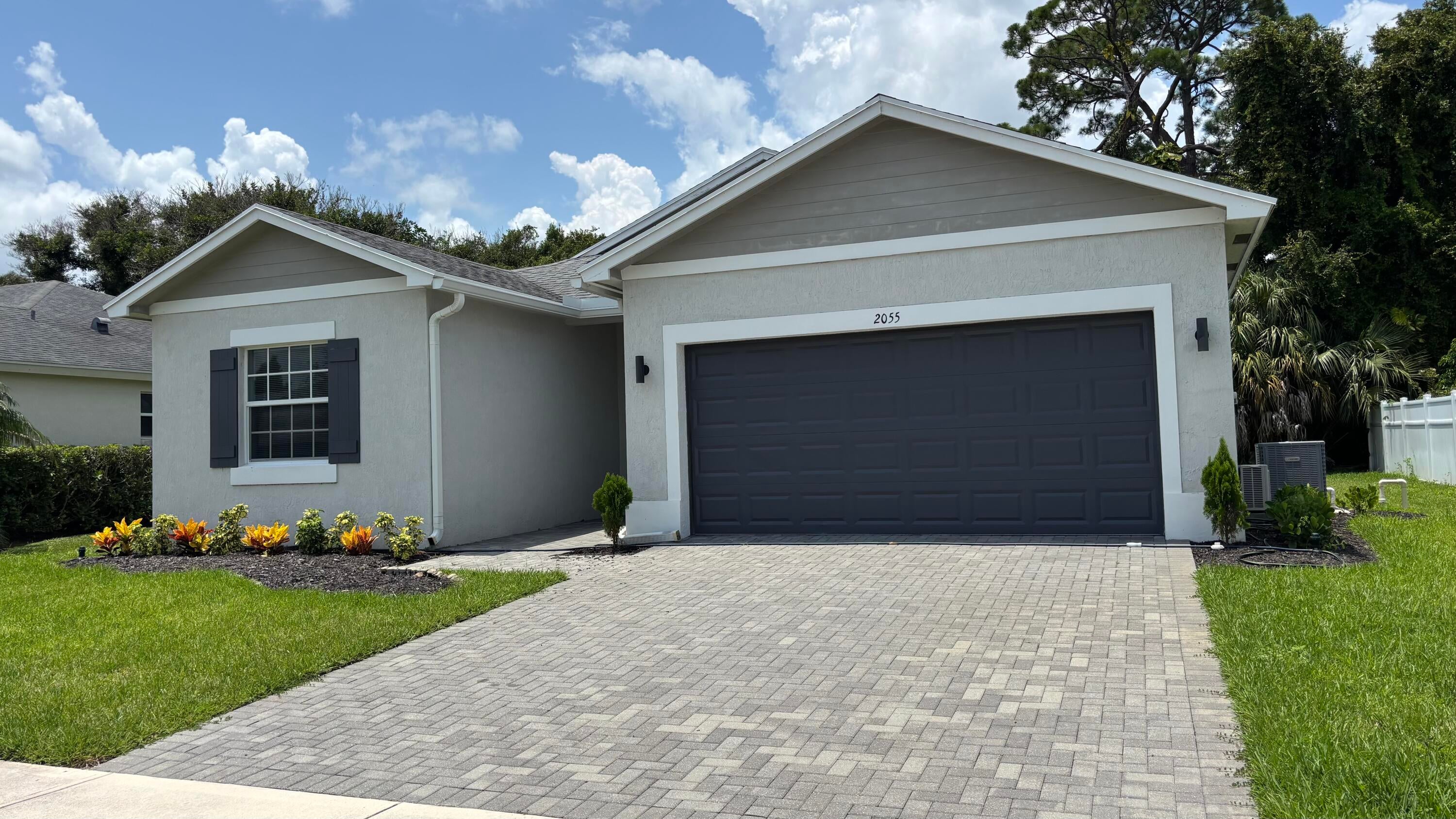 2055 46 Ave, Vero Beach, FL 32966 photo